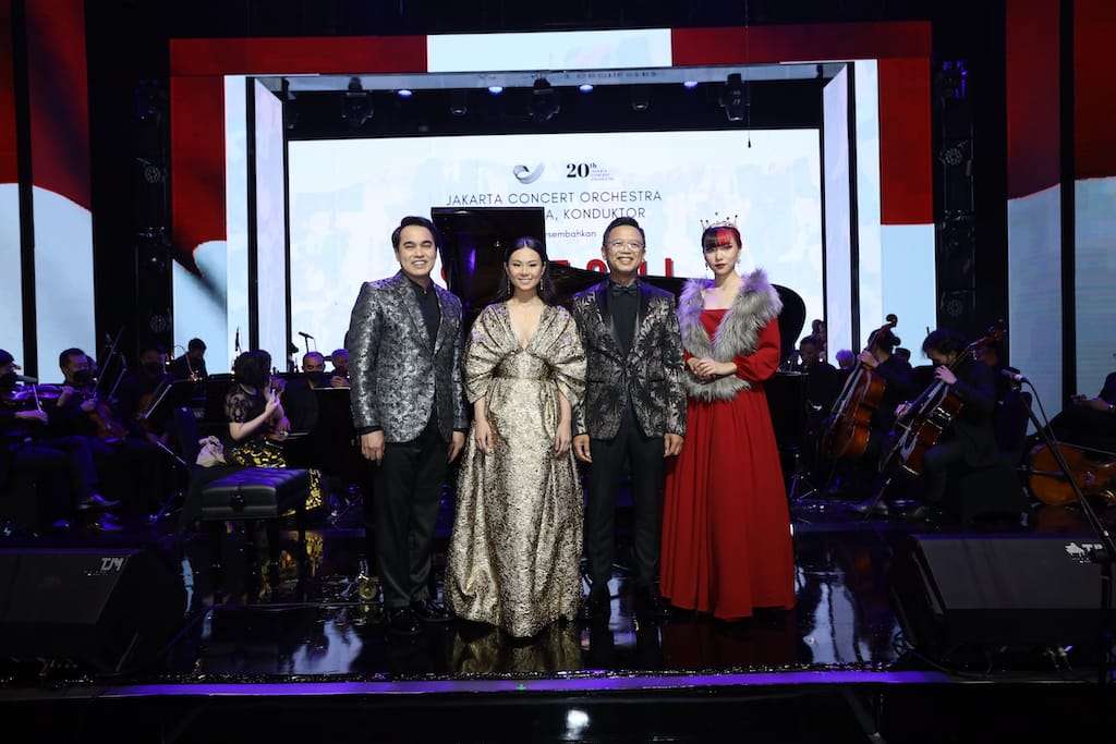 Pecah Konser Simfoni Untuk Bangsa Gandeng Isyana Sarasvati