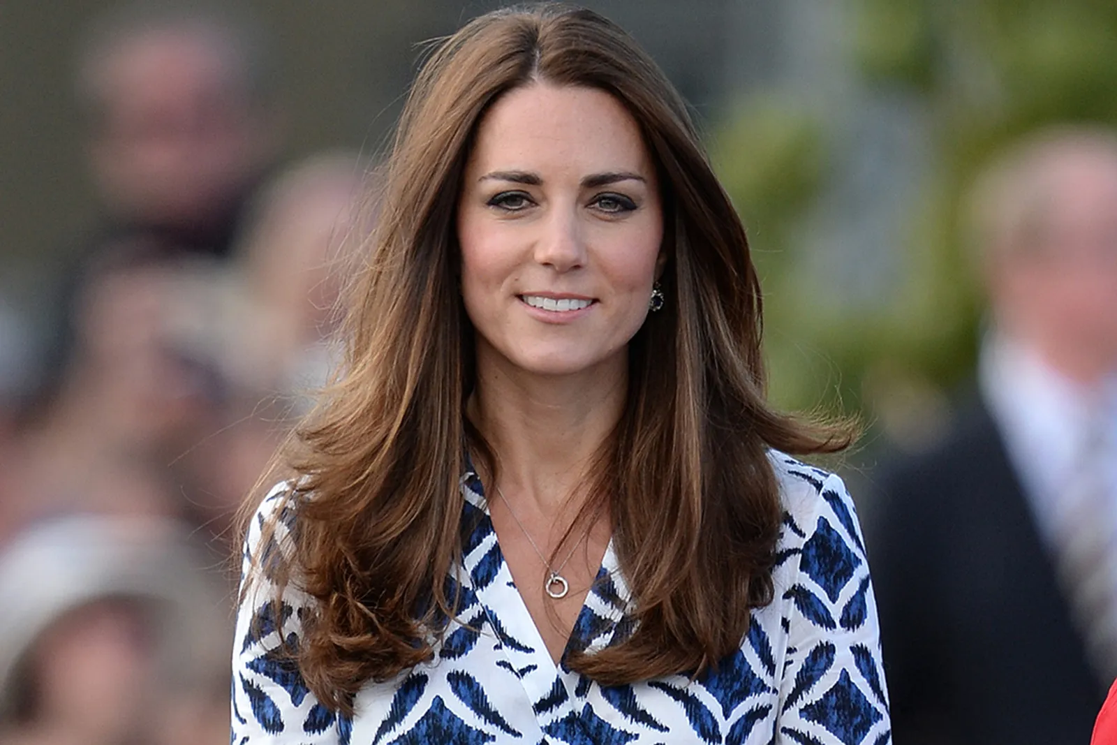Penata Rambut Kate Middleton Ungkap Rahasia Rambut Indah Sang Ratu