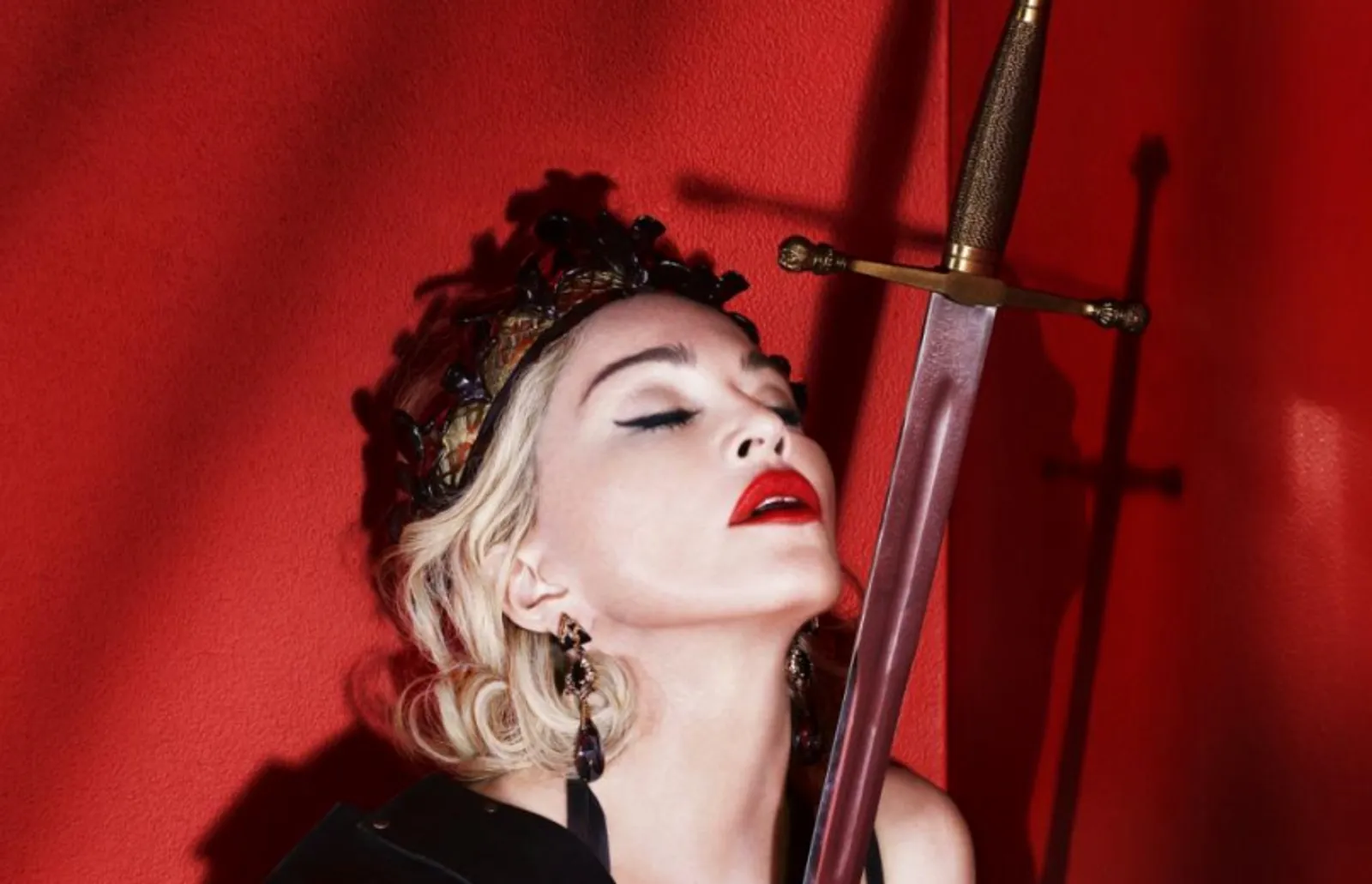 Kulit dan Tubuh Tampak Segar Walau Usia Tidak Lagi Muda? Simak Rahasia Madonna Berikut!