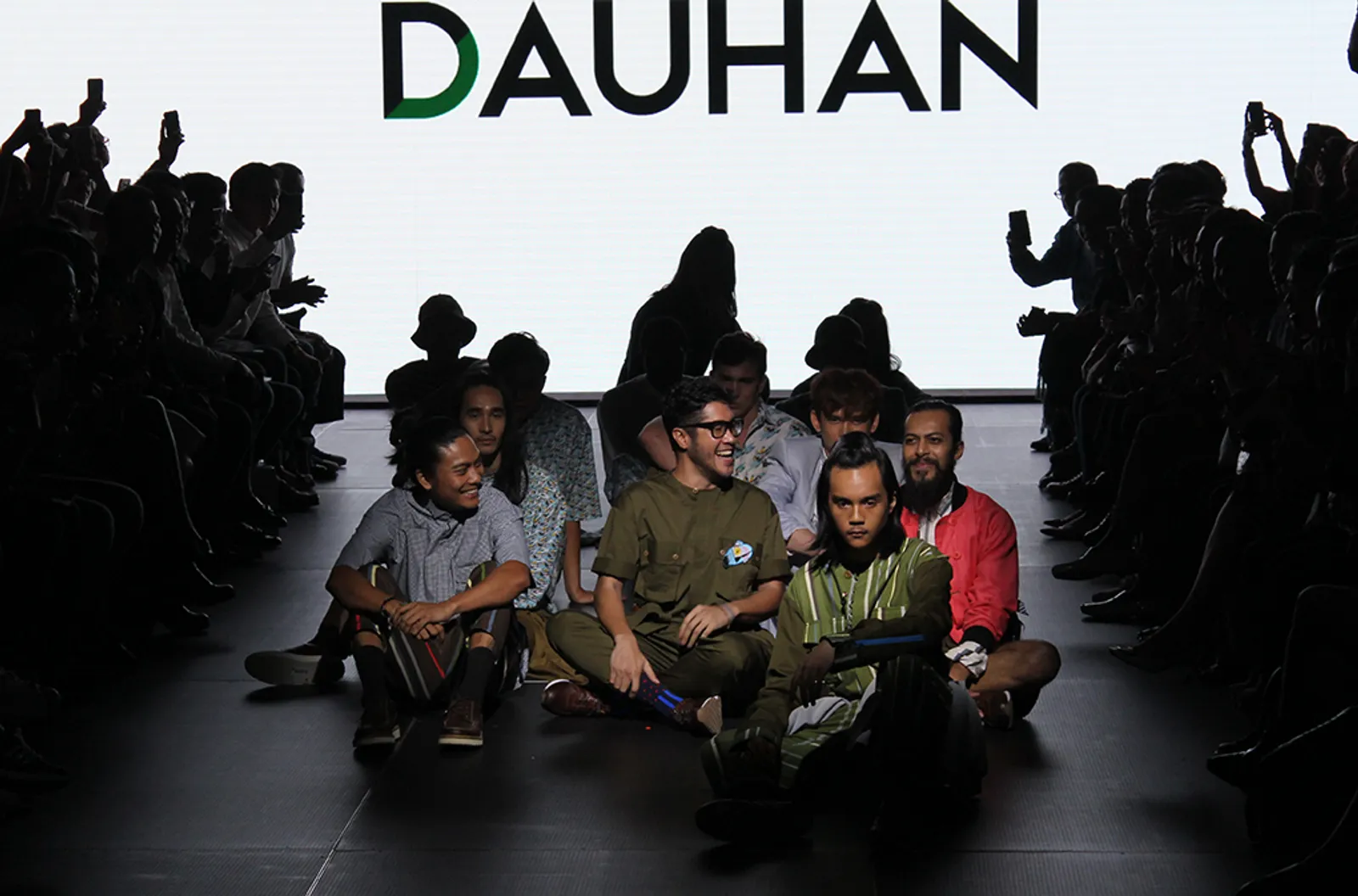 #PIMFW2016 Rama Dauhan: Koleksi 'Warm Up' untuk Para Pria Pecinta Fashion