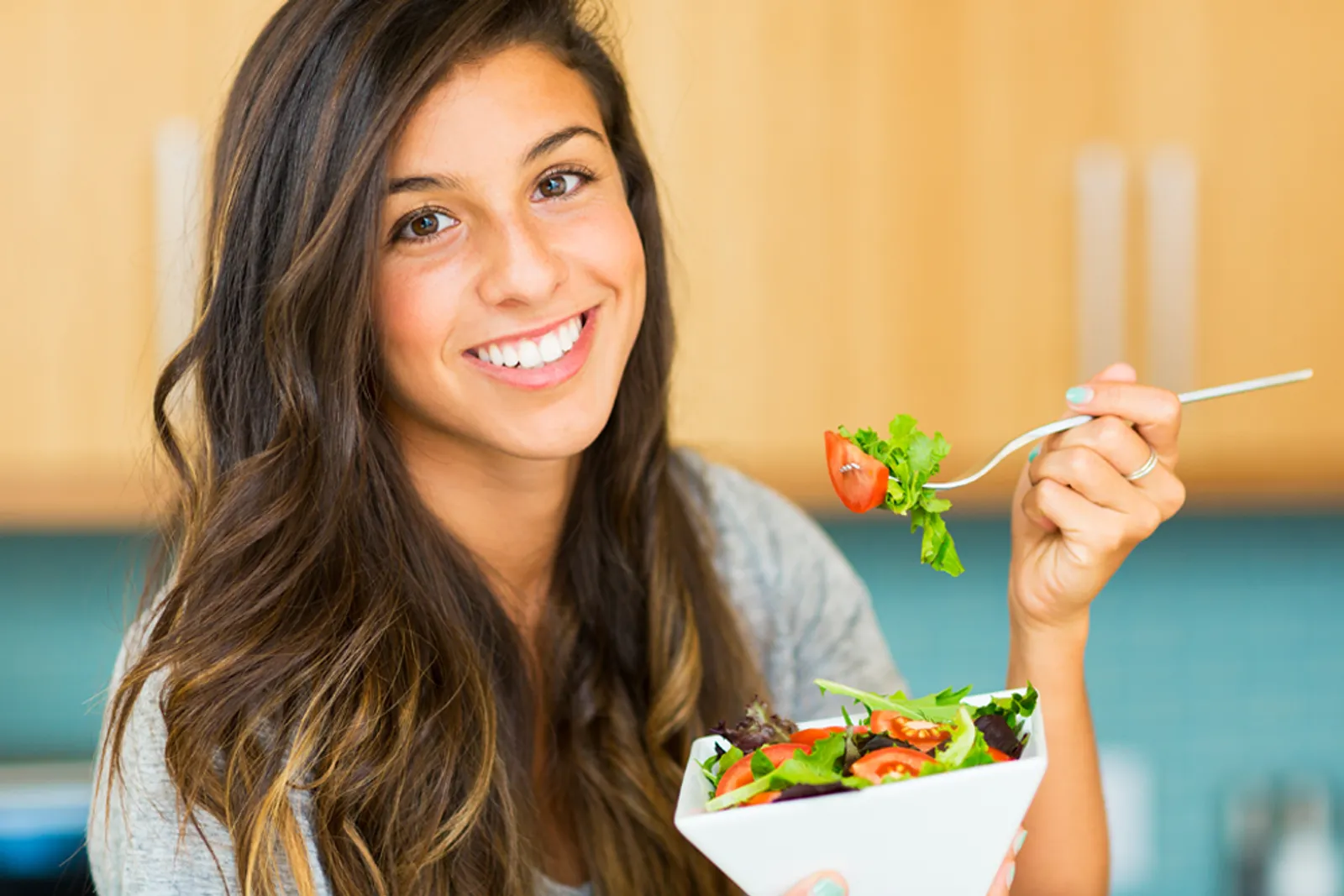 5 Jenis Makanan yang Wajib Dimakan Para Wanita Agar Lebih Sehat