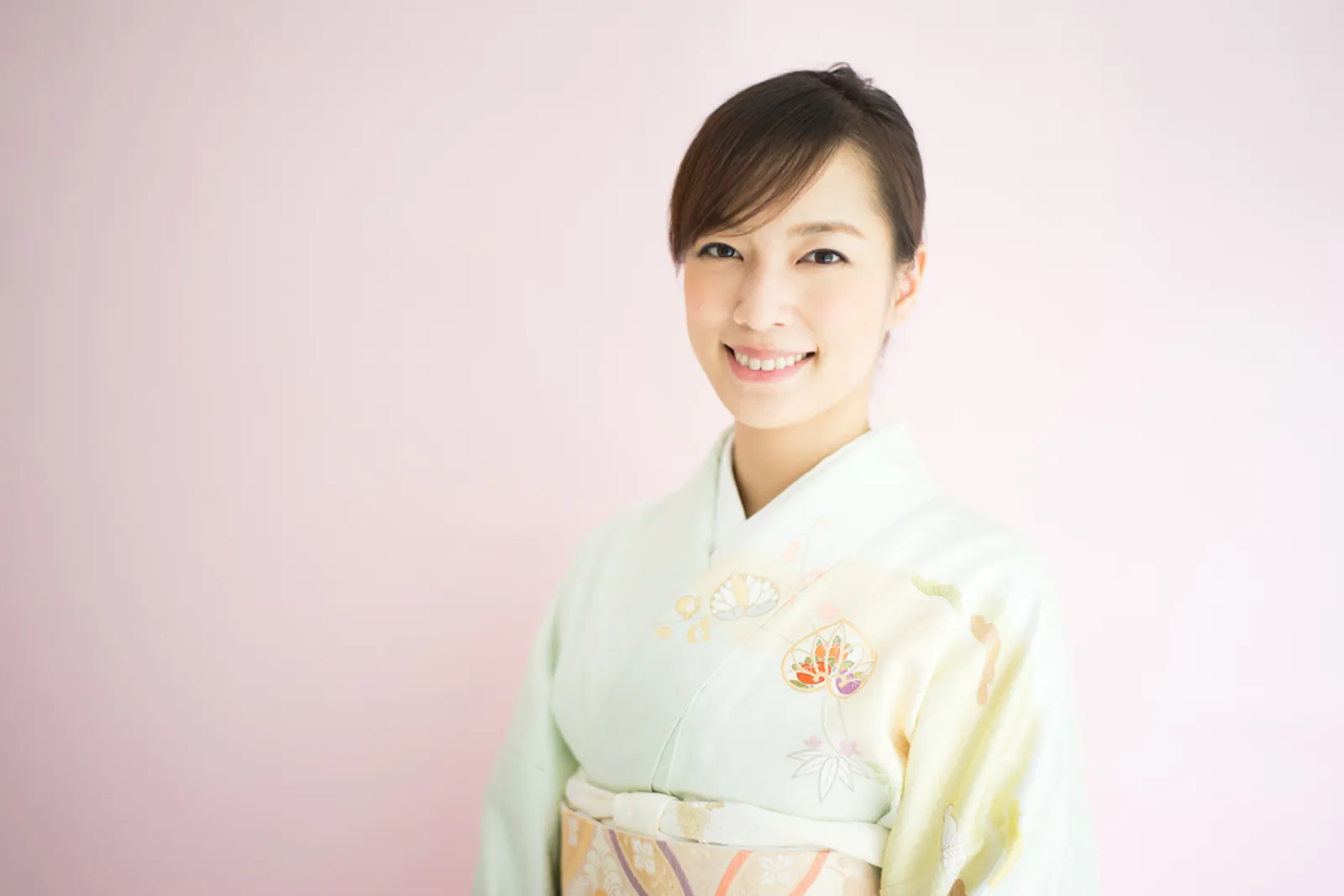 Apa Jadinya Jika Kimono Menjadi Wedding Dress yang Super Chic? Simak Yuk!