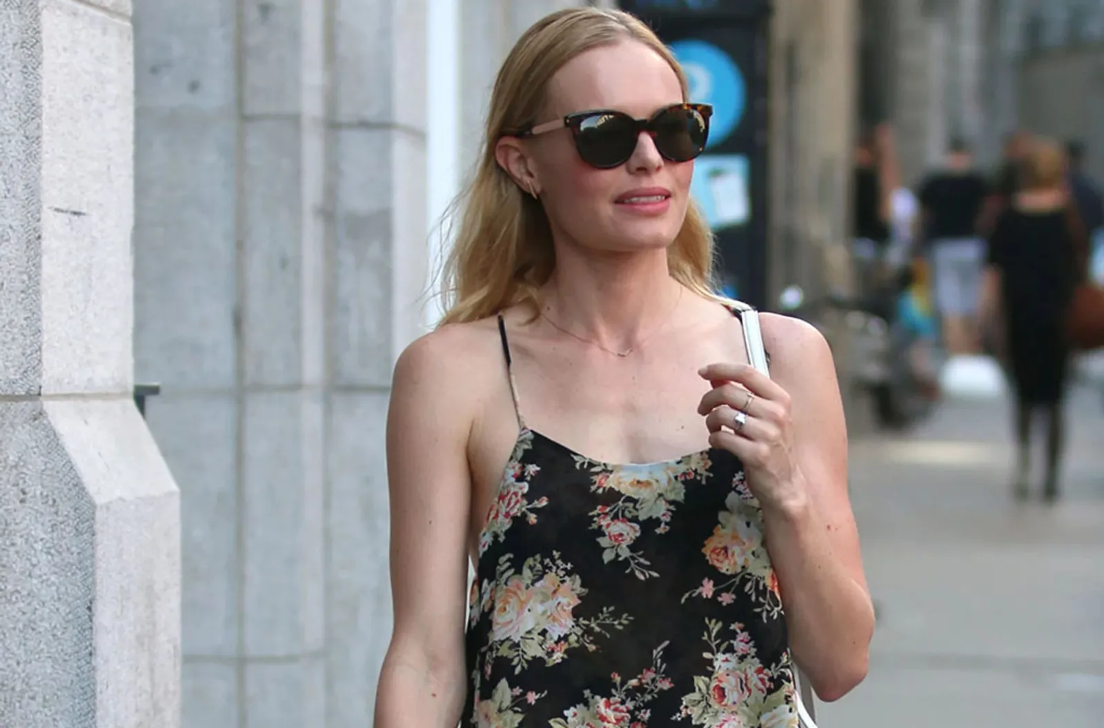 Gaya Street Style Paling Stunning dari Kate Bosworth yang Patut Kamu Coba