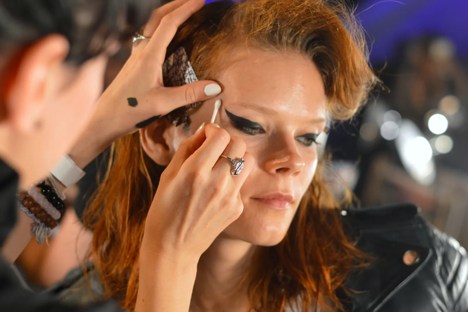 MAC Kosmetik Luncurkan Koleksi Eyeliner Terbaru Terinspirasi dari Pemotong Pizza