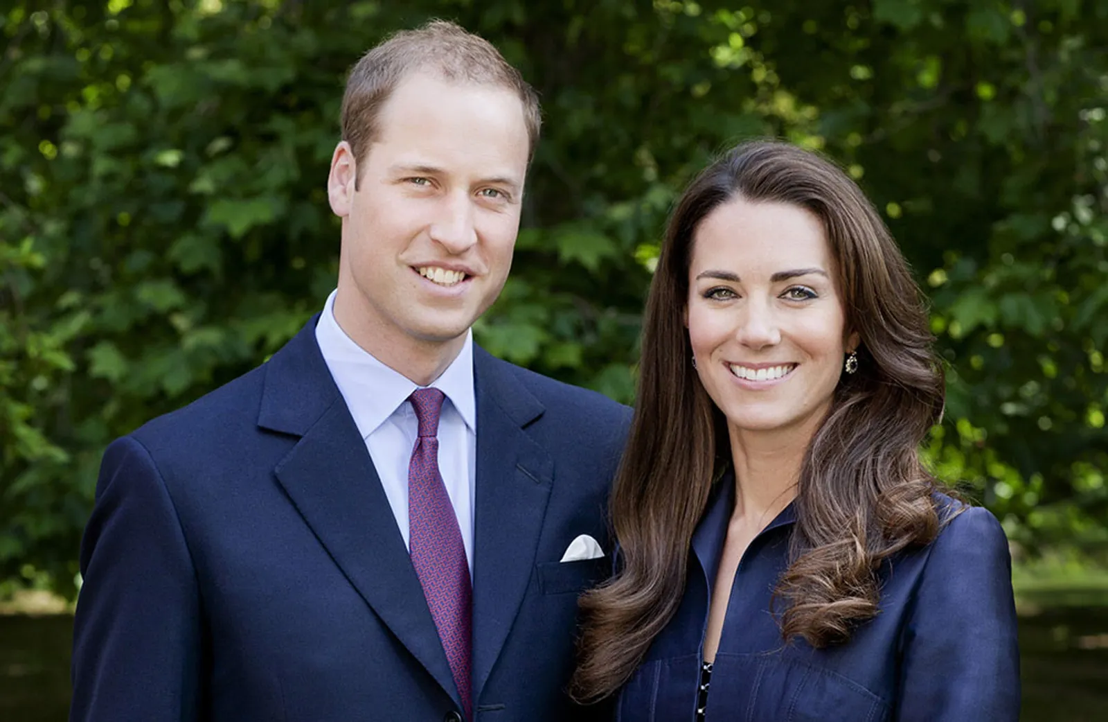 Alasan Pangeran William dan Kate Middleton Nggak Pernah Bergandengan