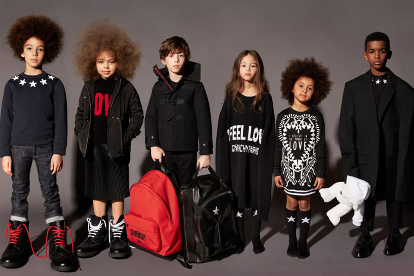 Keren! Givenchy Hadirkan Koleksi Pakaian untuk Anak-anak