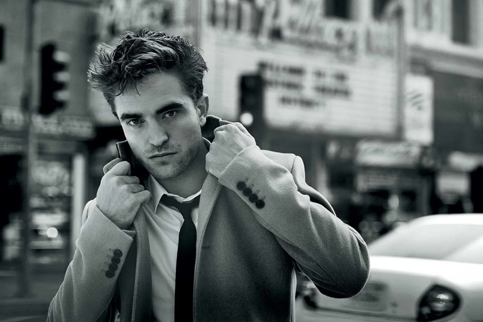Transformasi Wajah Robert Pattinson yang Bikin Tercengang