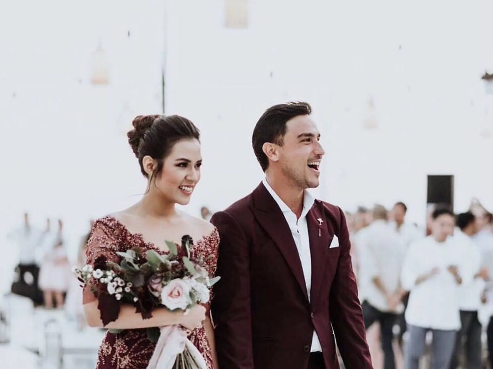 12 Momen Terbaik Pernikahan ke Dua Raisa dan Hamish di Bali!