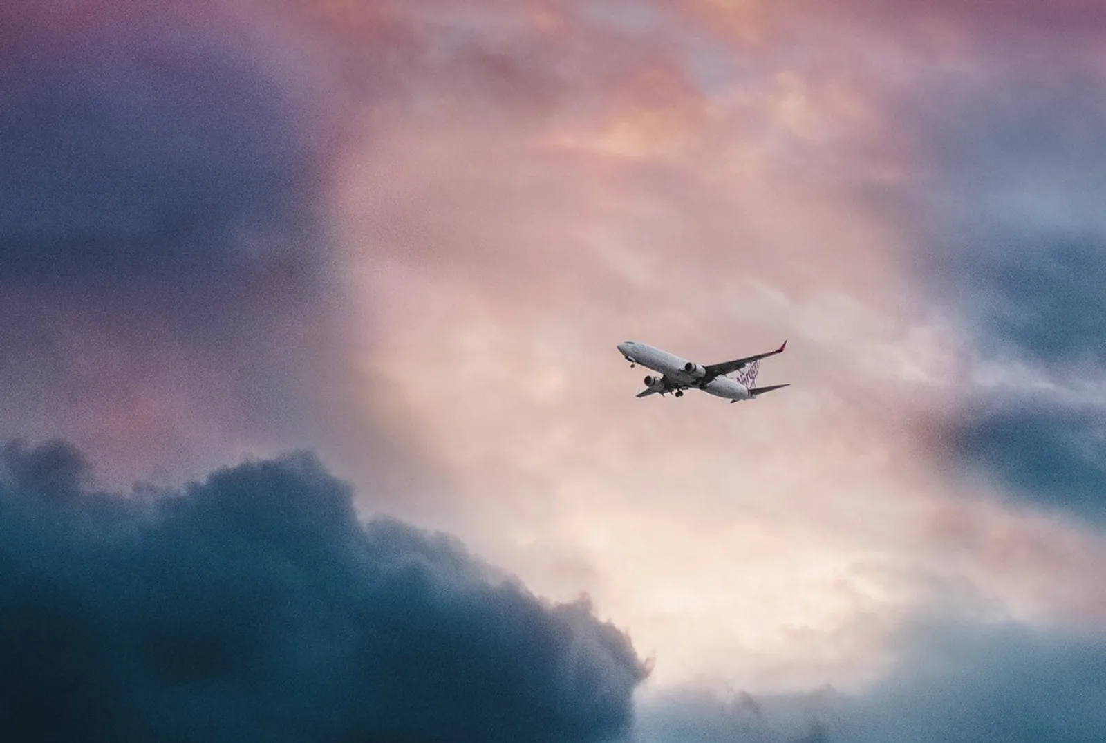 7 Rahasia yang Perlu Kamu Tahu Kalau Ingin Dapat Tiket Pesawat Murah