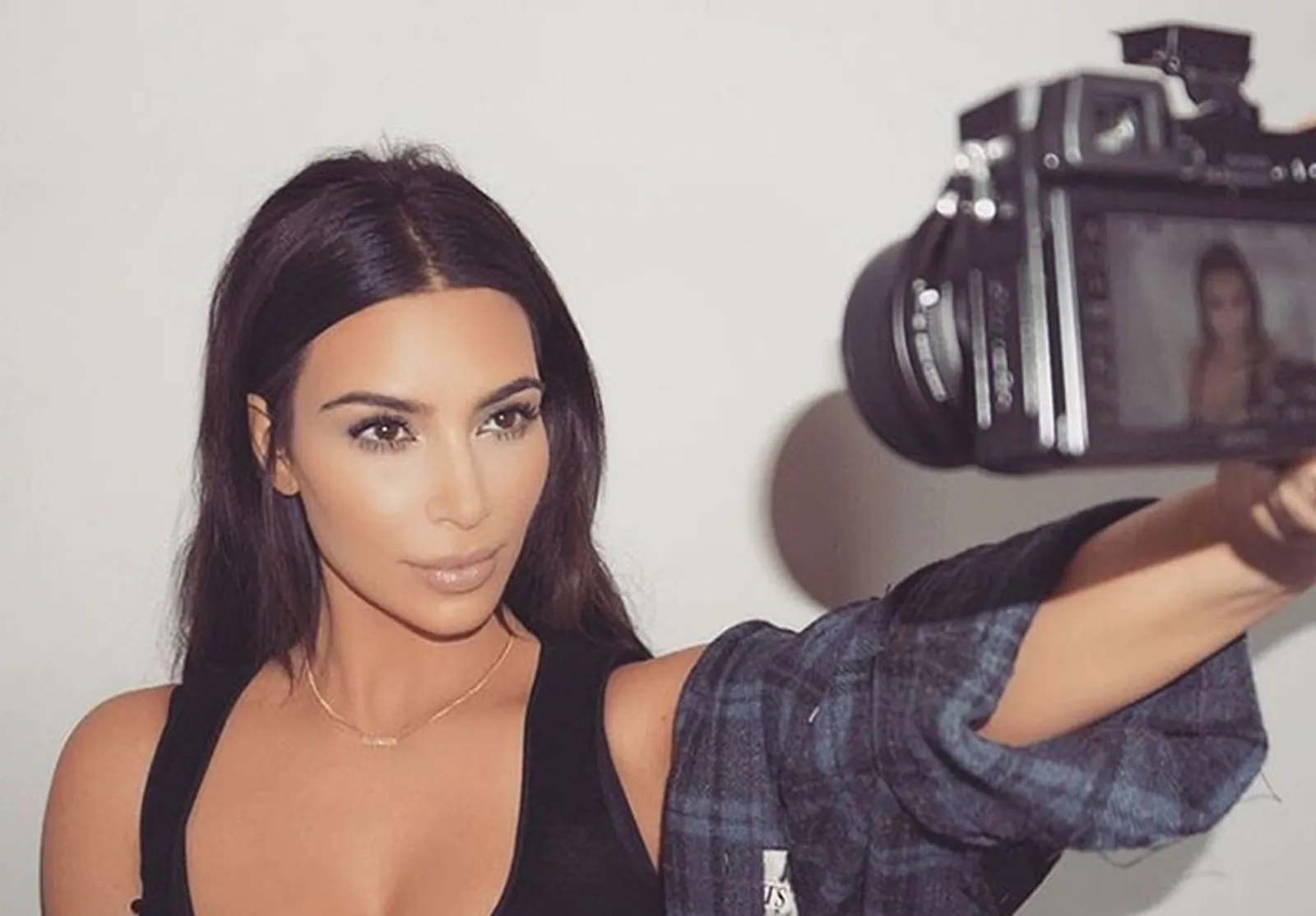 Berubah Banget, Kim Kardashian Memilih Nggak Selfie Lagi!