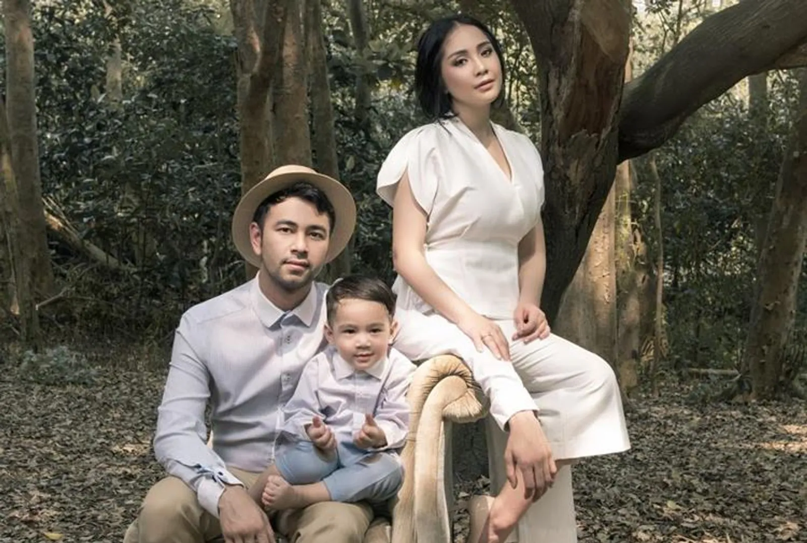 7 Cara Artis Indonesia Rayakan Ulang Tahun Pernikahan di Instagram
