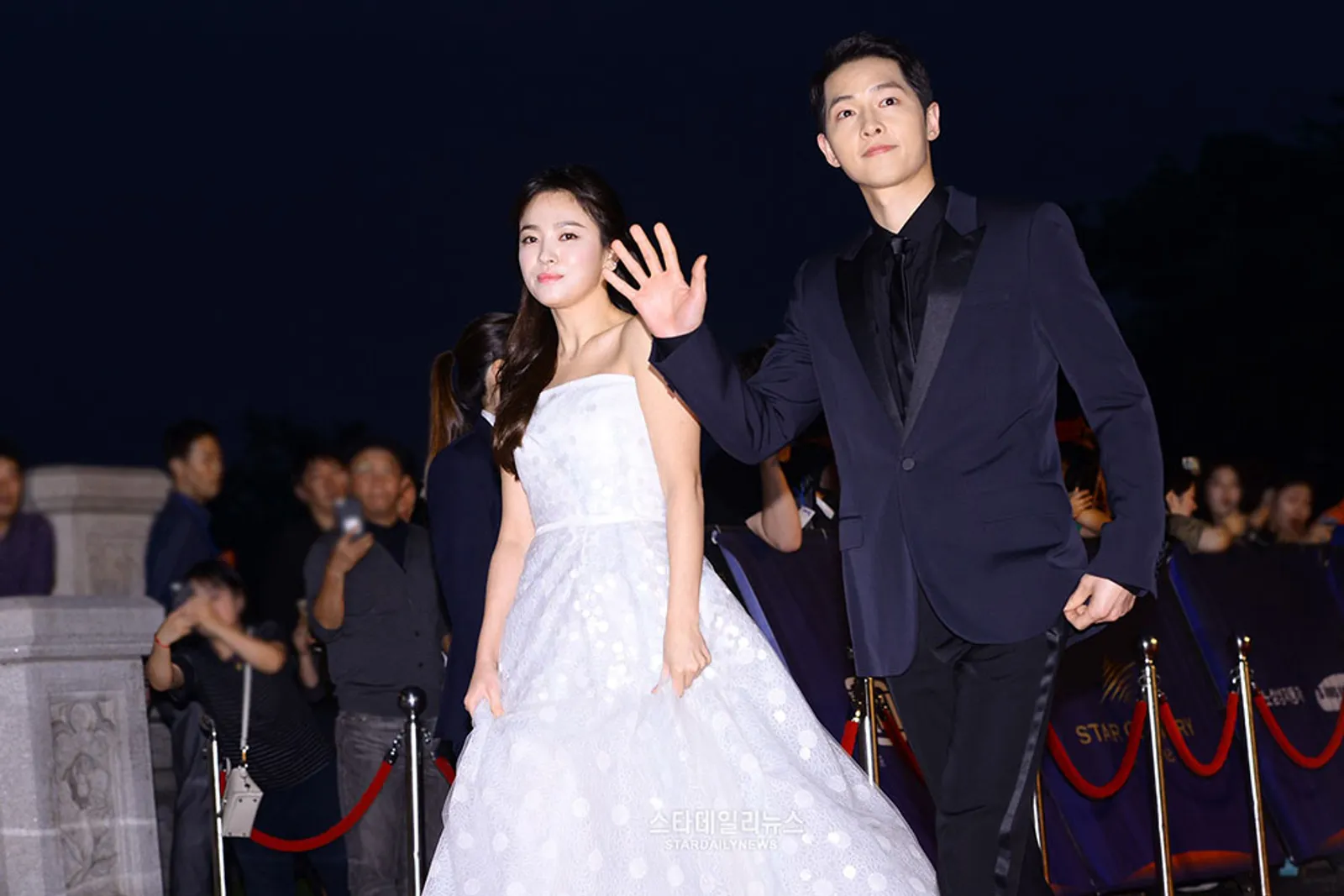 4 Fakta Persiapan Pernikahan Song Joong Ki dan Song Hye Kyo