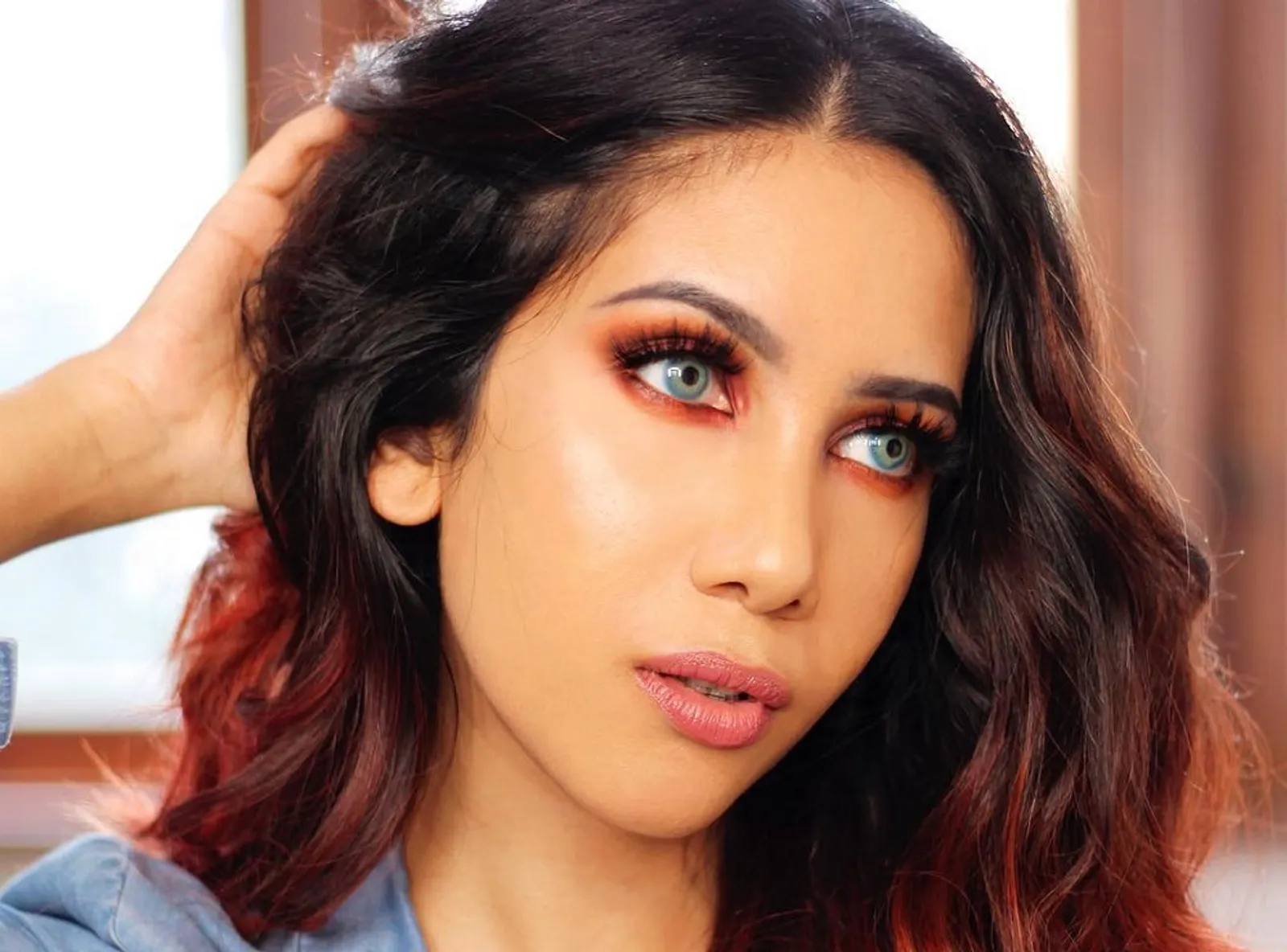 Seorang Beauty Vlogger Suhai Salim Ini Ternyata Punya Sumber Pendapatan Lain Lho!