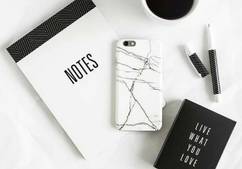 6 Aplikasi Terbaik Smartphone Buat Kamu yang Suka Baca Buku