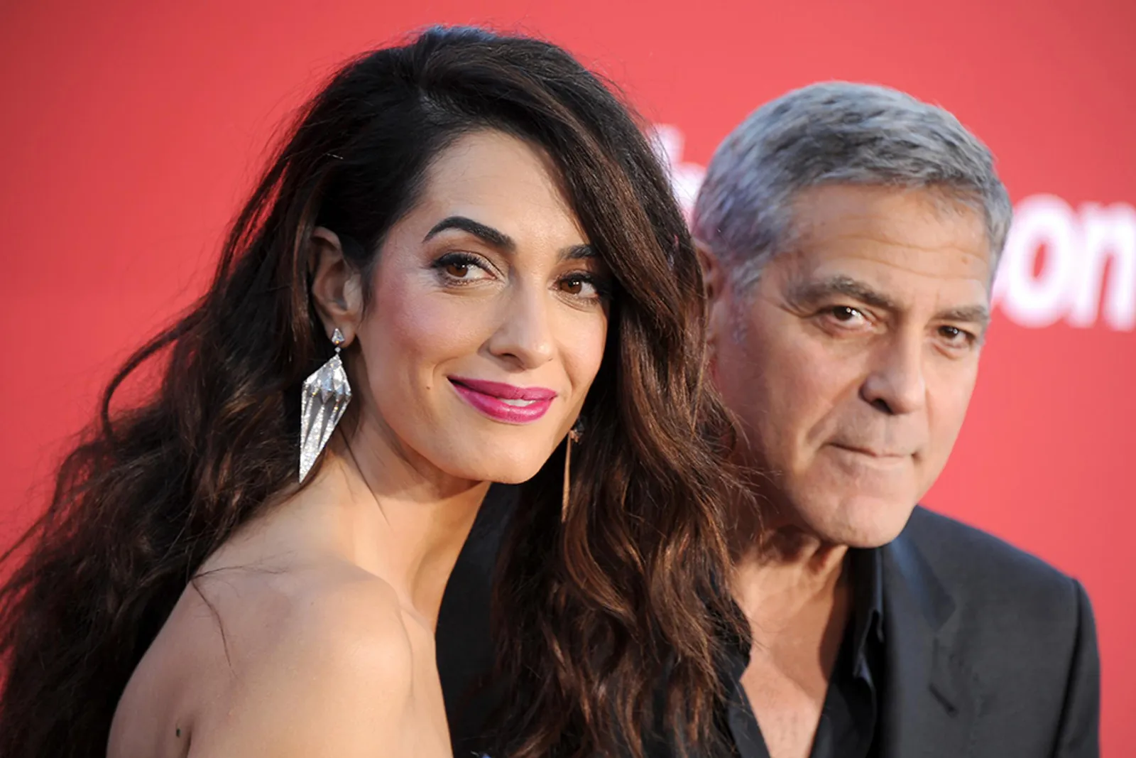 George Clooney dan Istri Sumbang Dana Rp 6,7 Miliar untuk Pengendalian Senjata