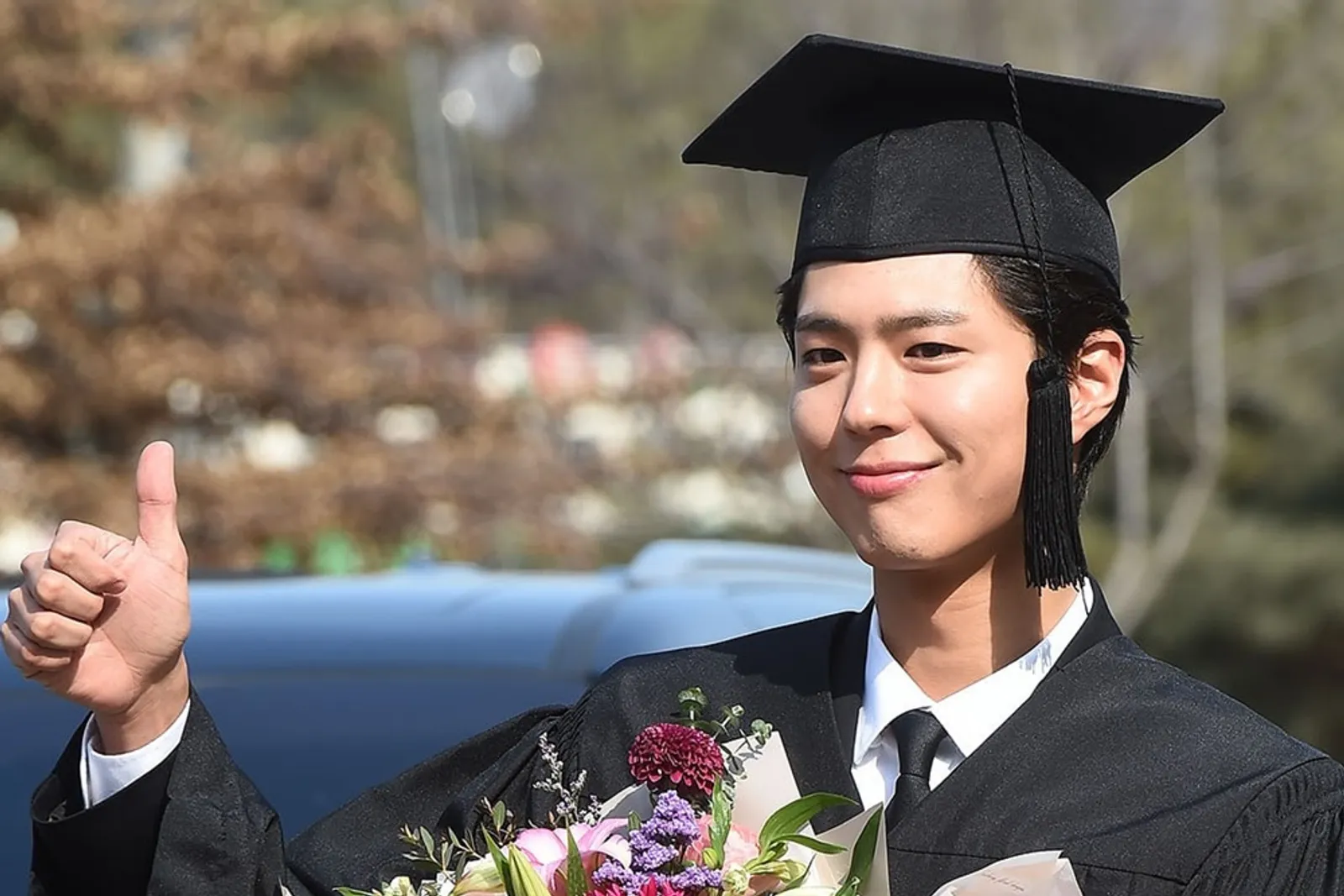 Selain Park Bo Gum, ini 5 Seleb Korea Lain yang Ternyata Sudah Lulus Kuliah