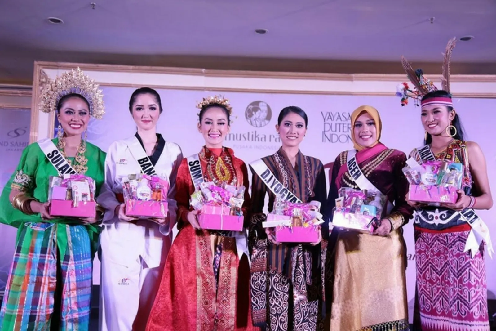 Selalu Tampil Memukau, Ini Tips Cantik Para Finalis Puteri Indonesia