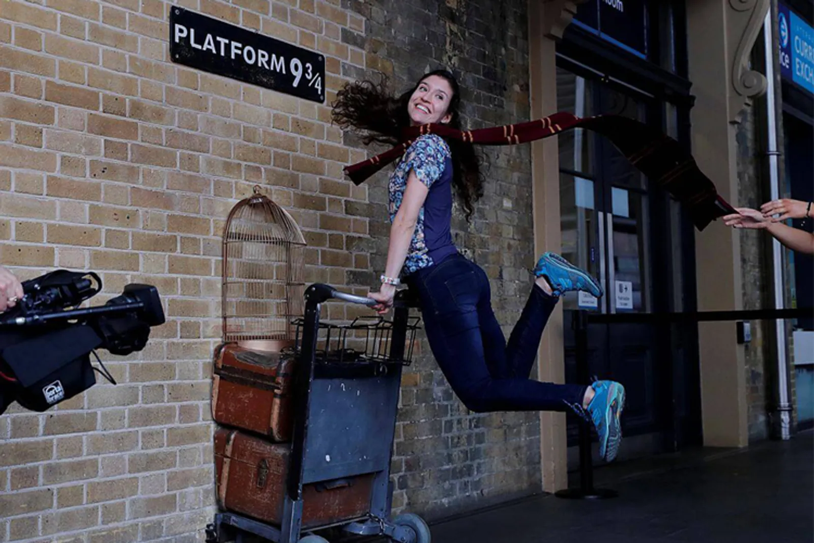 Berkunjung ke London? Yuk Kunjungi 8 Lokasi Syuting Harry Potter Ini
