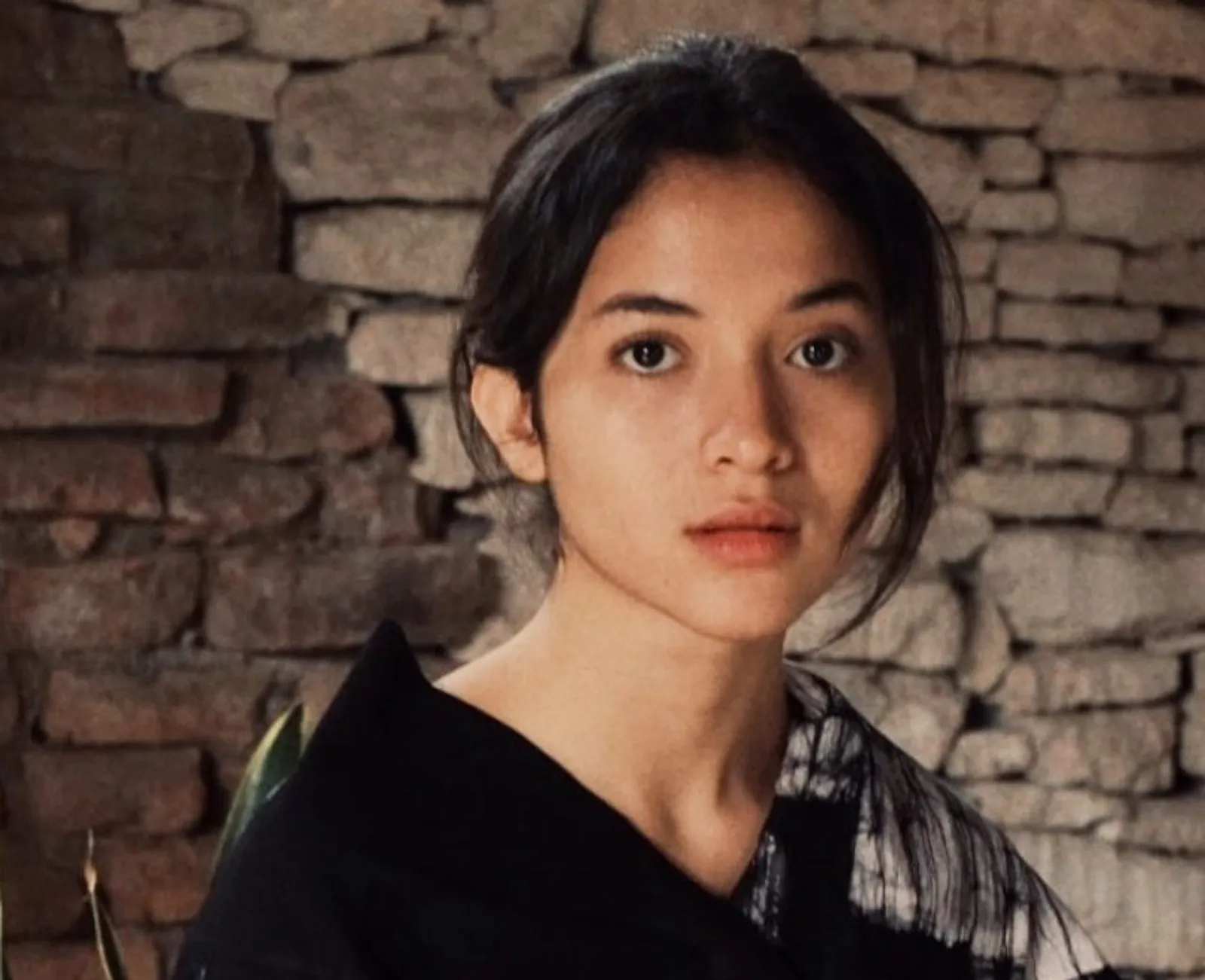 Potret Destinasi Putri Marino Bisa Bikin Kamu Cinta dengan Alam Indonesia