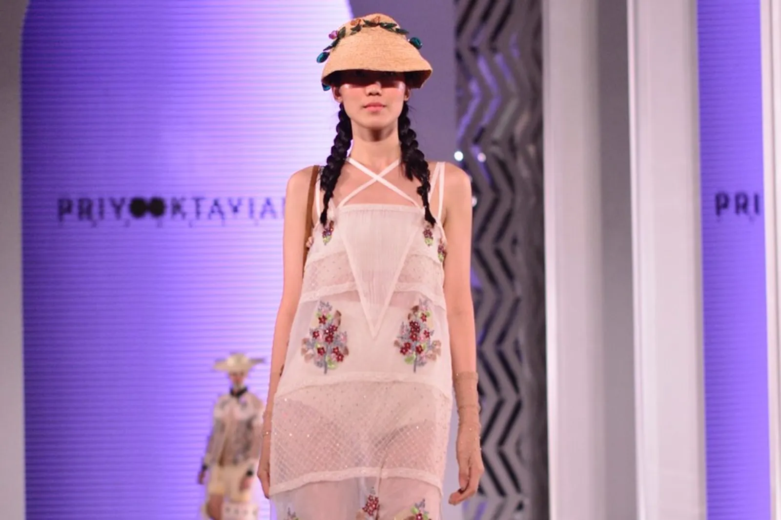 Pembukaan Fashion Nation Diramaikan Oleh 3 Desainer Ternama Indonesia 