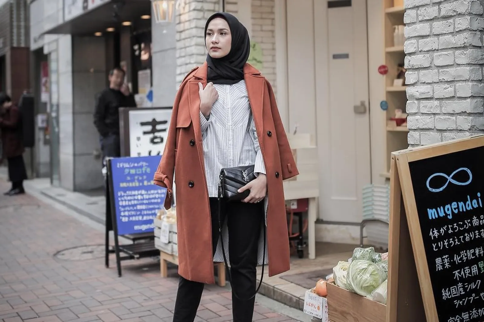 5 Cara Padu-padan Hijab A la Selebgram Kekinian