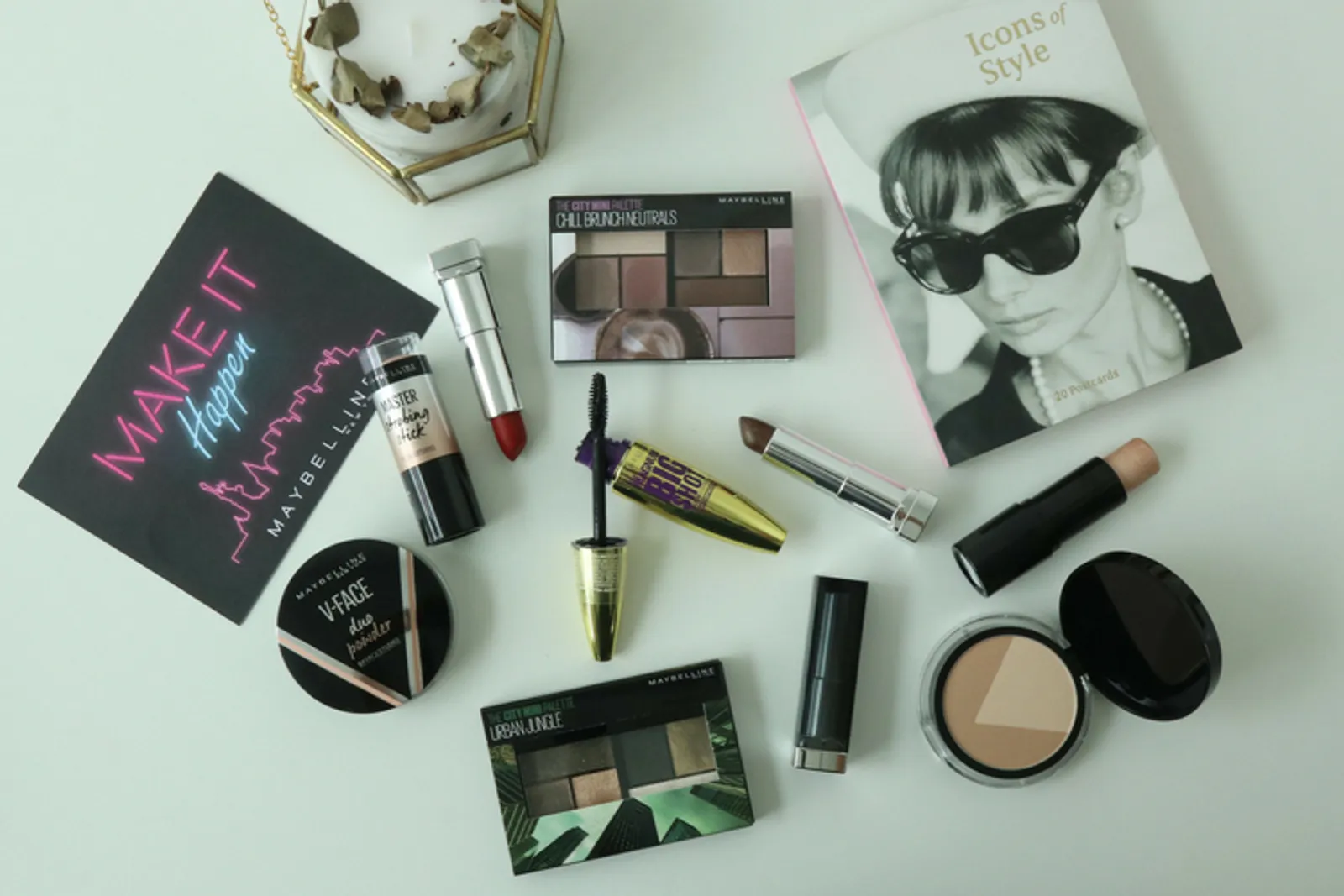 Review: Dominasi Warna Metalik dari Maybelline Make It Bronze Makeup Kit