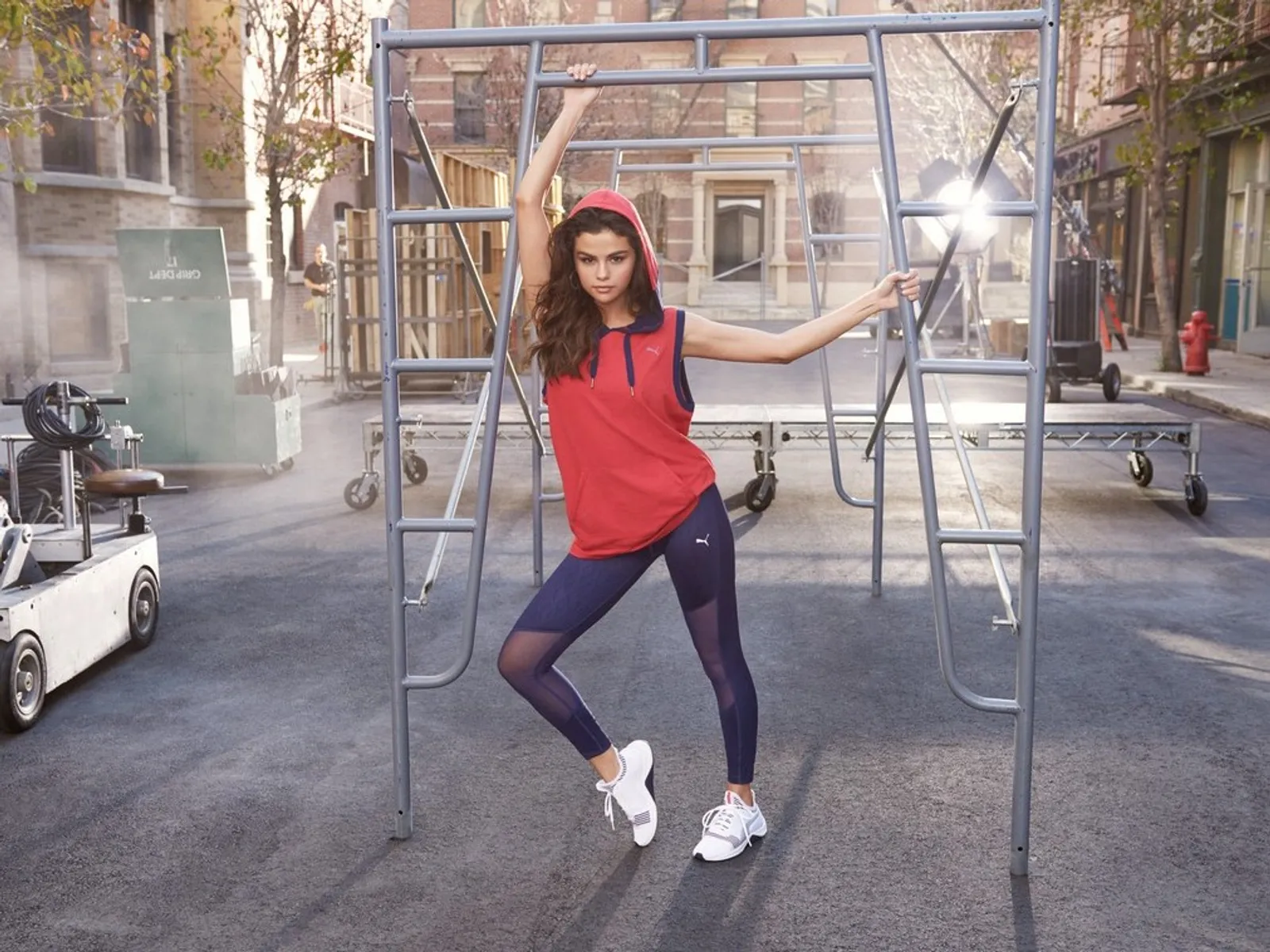 Selena Gomez Tampil di Kampanye Iklan Terbaru PUMA