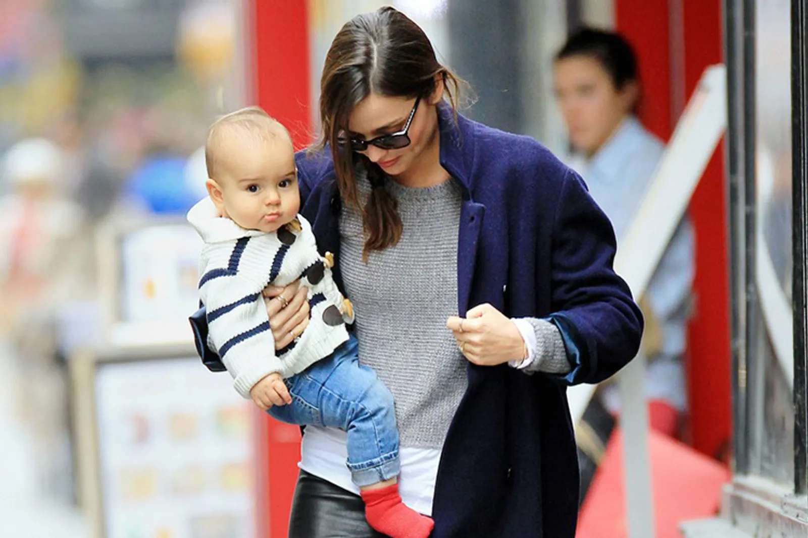 Tips Fashion untuk Millennial-Mama yang Sibuk Jaga Anak!