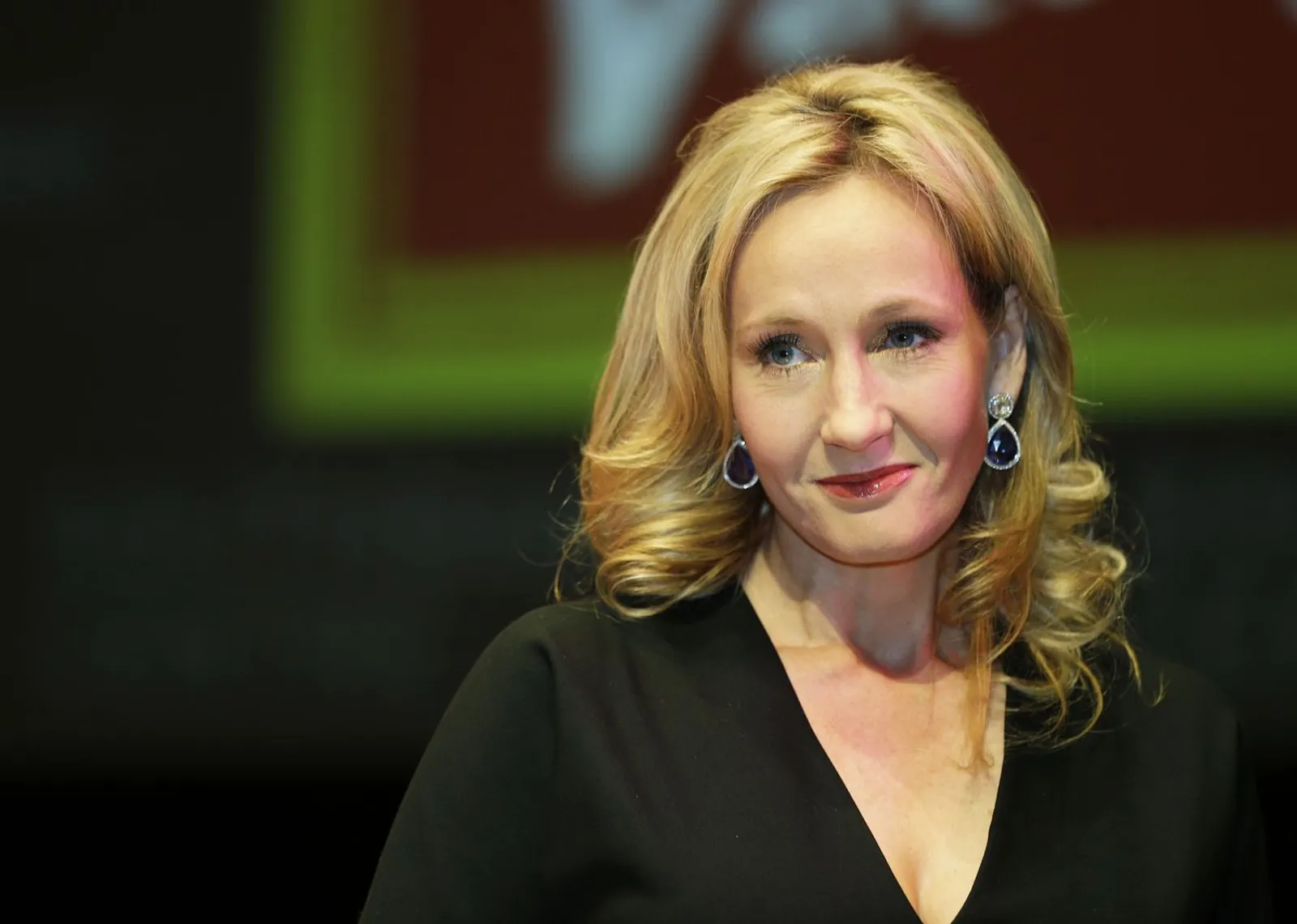 Cool! J.K Rowling Terinspirasi Legenda Ular Indonesia jadi Cerita Mendunia