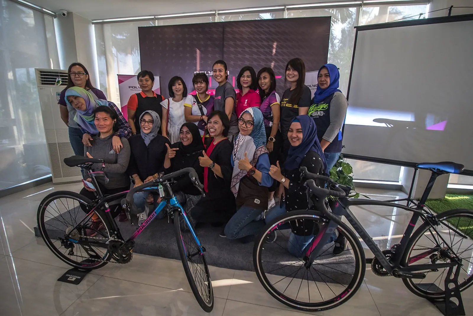 Kolaborasi dengan Sigi Wimala, Polygon Rilis Sepeda Balap Perempuan