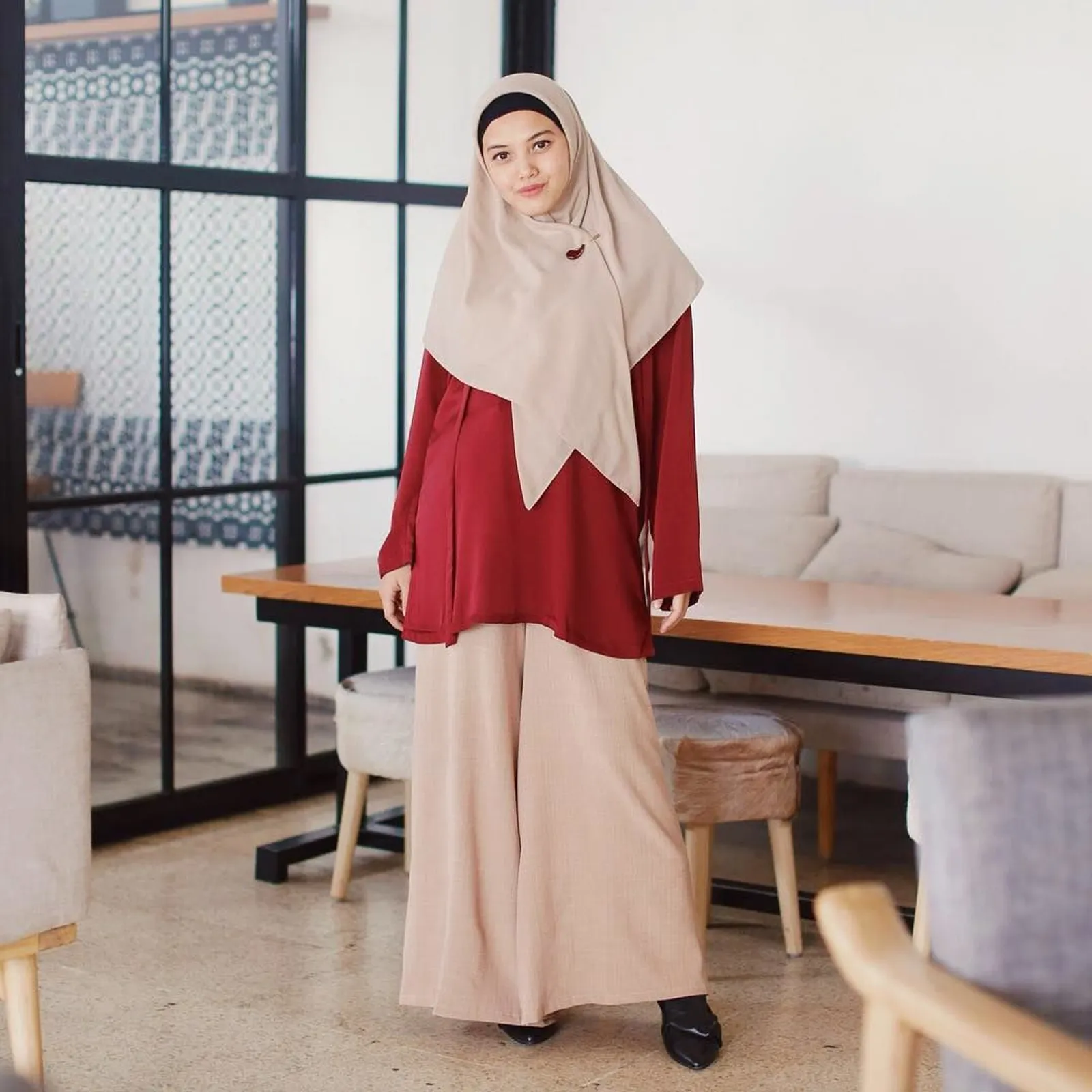 Tips Memadukan Busana & Hijab yang Tepat dari Herfiza Novianti