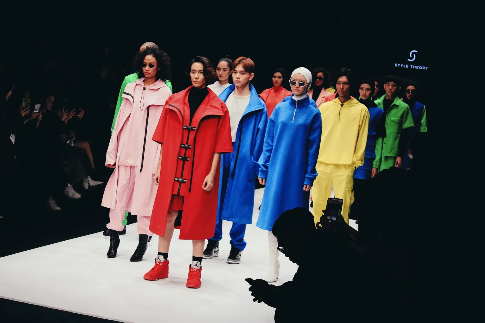 JFW 2019, Rani Hatta dan Koleksi Hijab Power Rangers