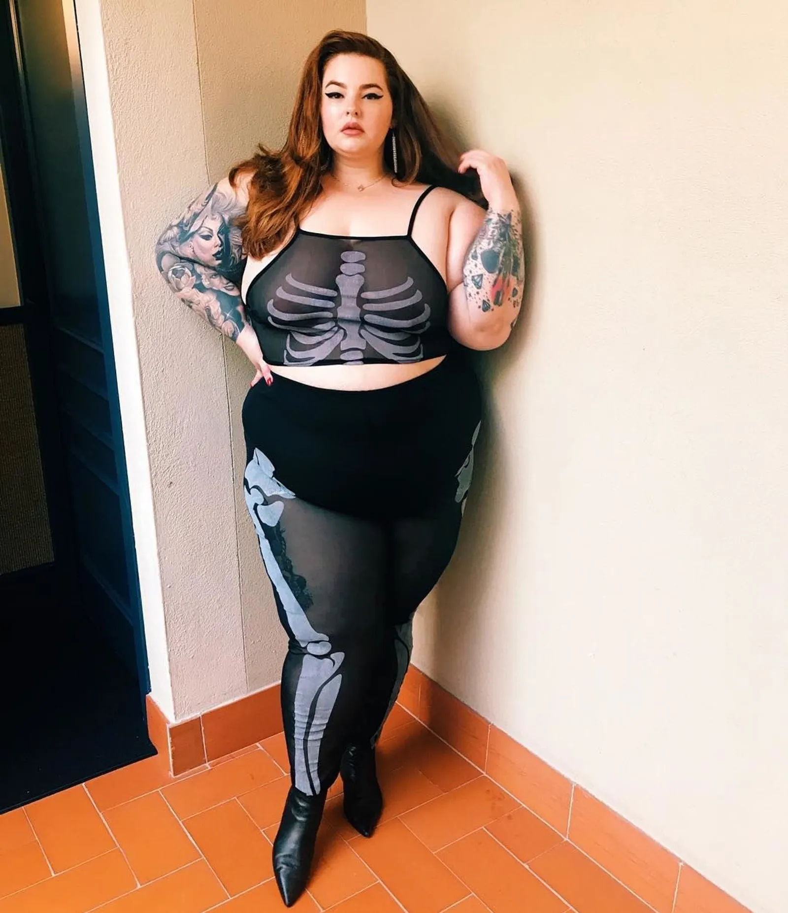 Tampilan Seksi Para Seleb Bertubuh Plus-Size yang On Point Banget