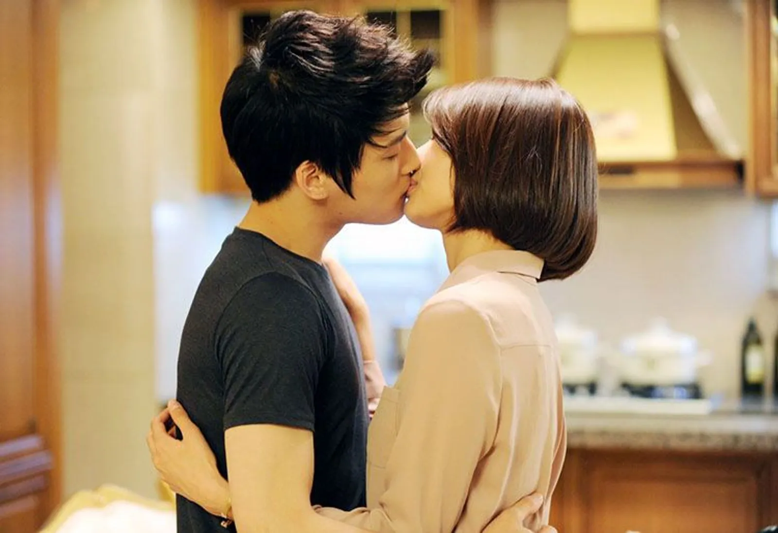 Bikin Baper, Ini 7 Gestur Romantis dalam Drama Korea dan Maknanya