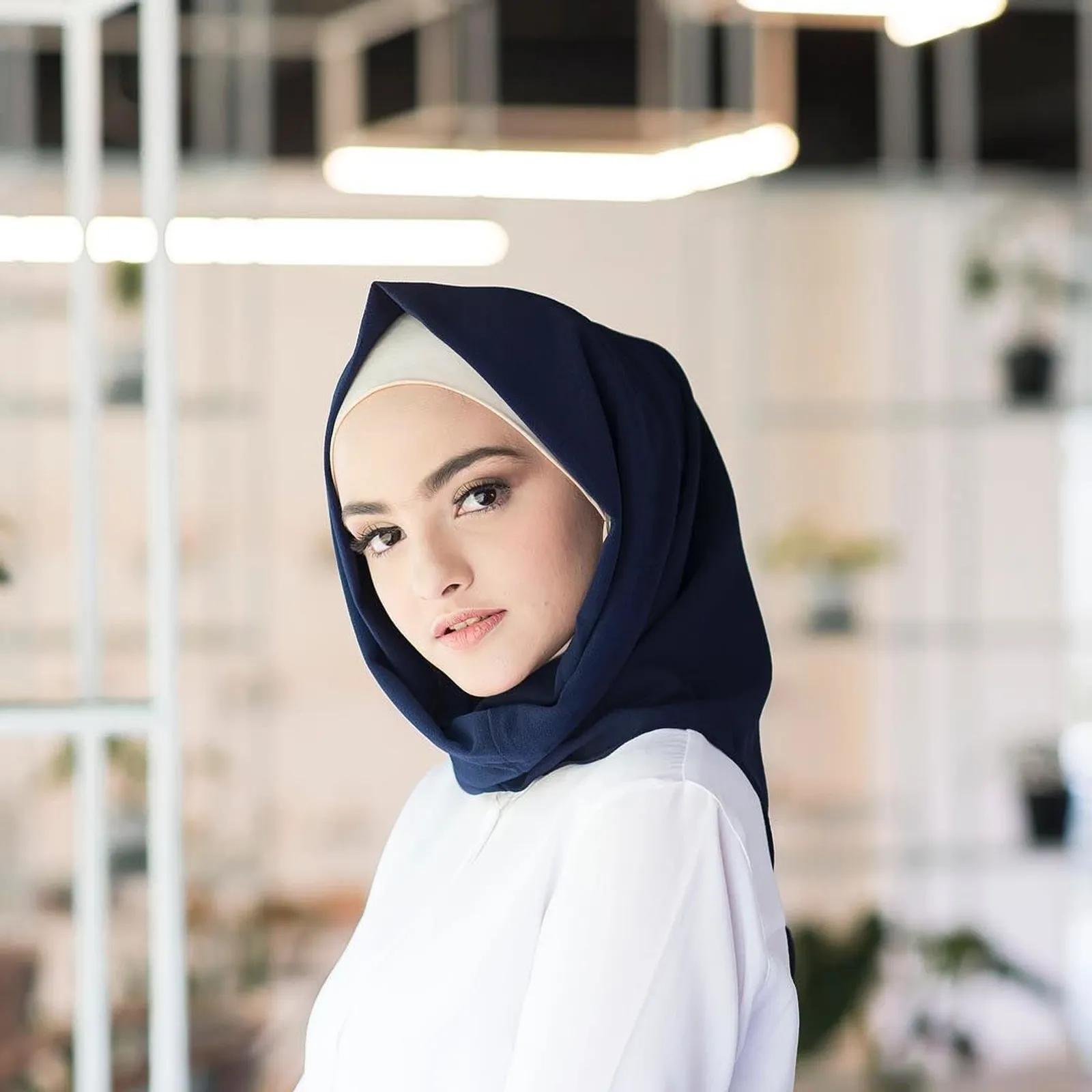Praktis Dikenakan, Hijab Instan Ini Populer di Kalangan Selebgram