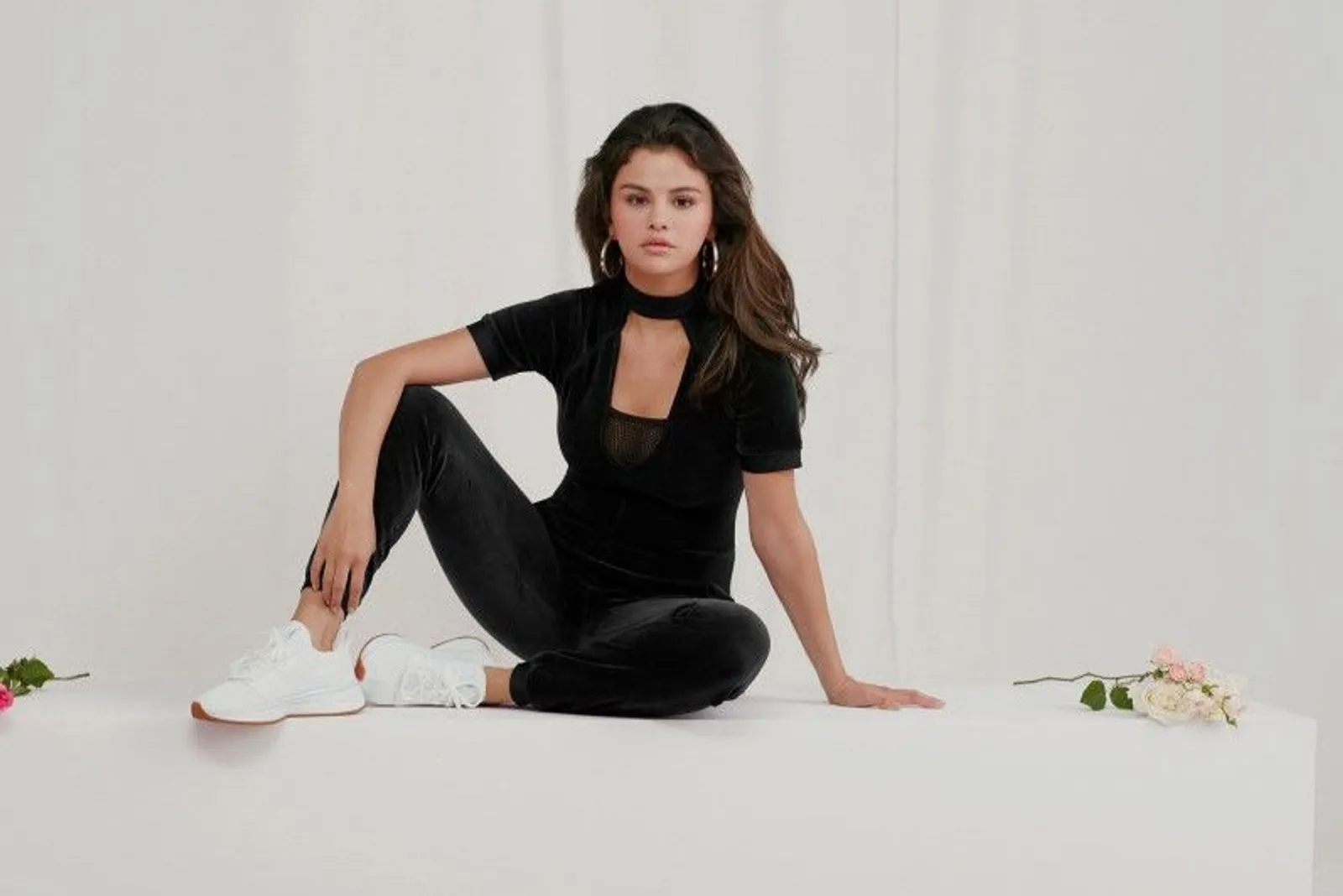 Bertemakan "Strong Girl", Ini Desain Perdana Selena Gomez untuk PUMA