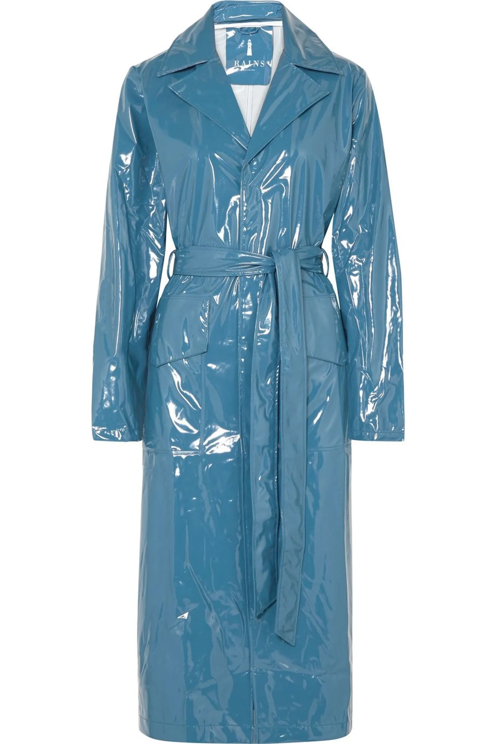 #PopbelaOOTD: Jaket Hujan yang Nyaman Tapi Tetap Fashionable