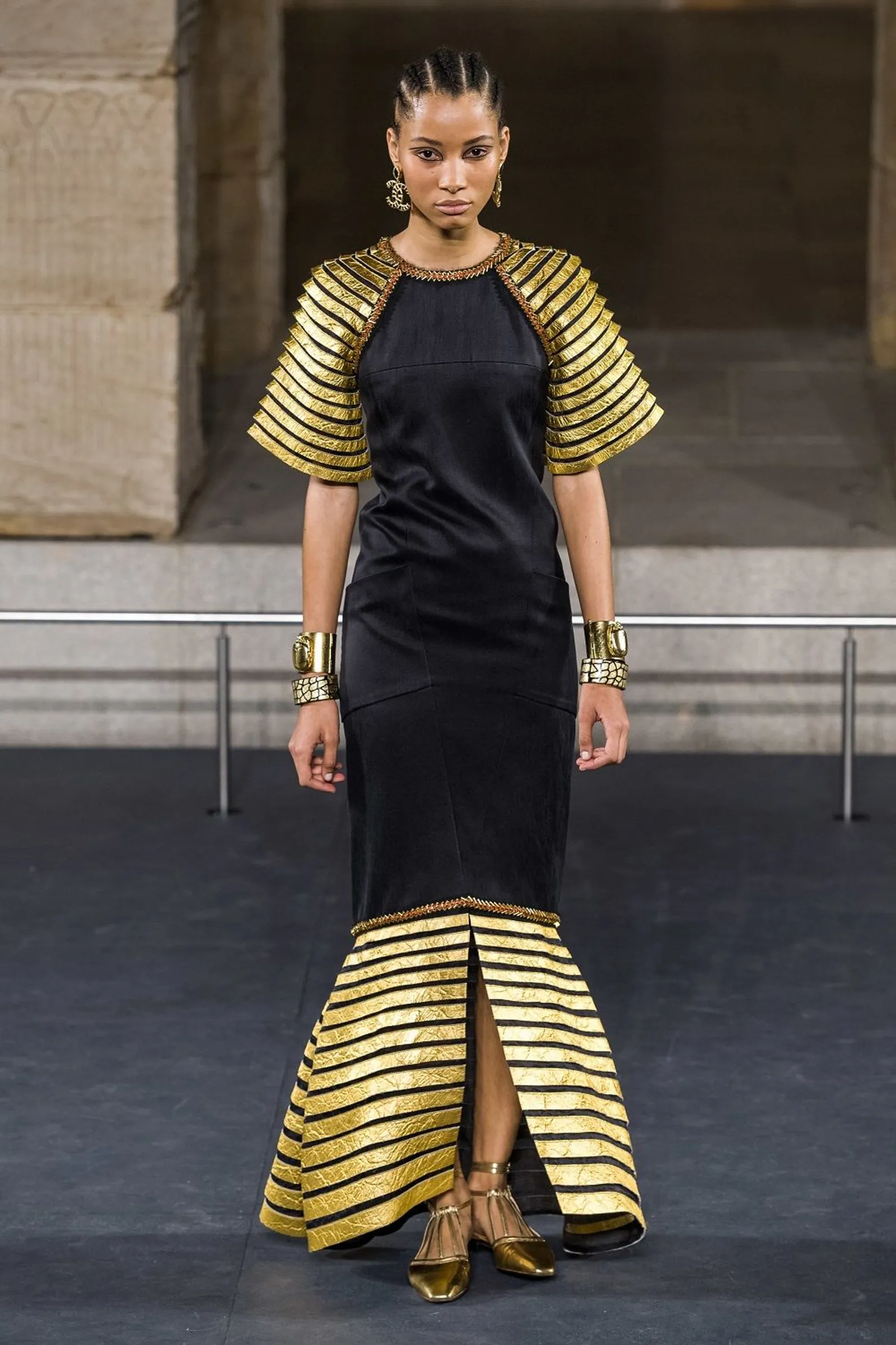 Chanel Membawa 'Egypt' ke New York  Pada Koleksi Pre-Fall 2019