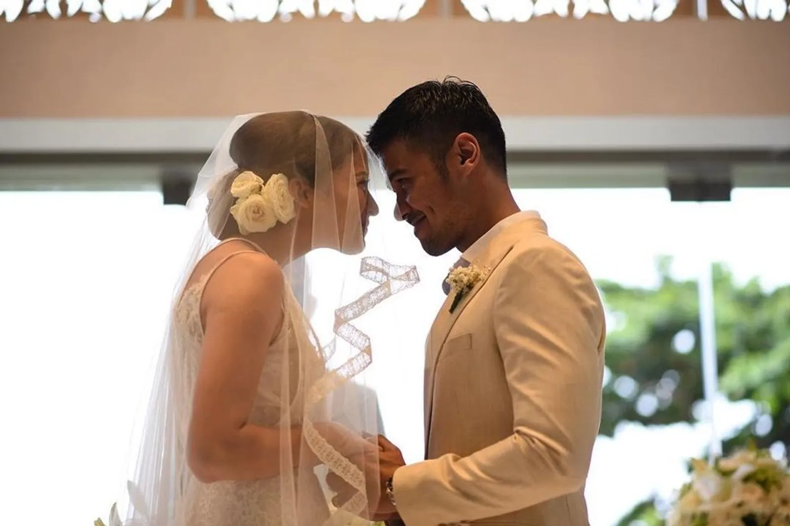5 Seleb Ini Menikah di Tahun 2018, Padahal Cuma Pacaran Sebentar
