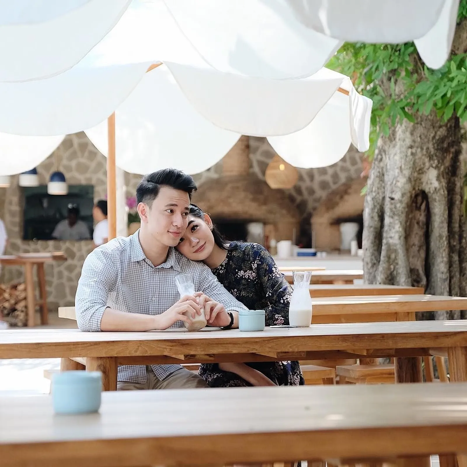 Intip Potret Romantis Billy Davidson dan Patricia, Netizen: Bikin Iri!