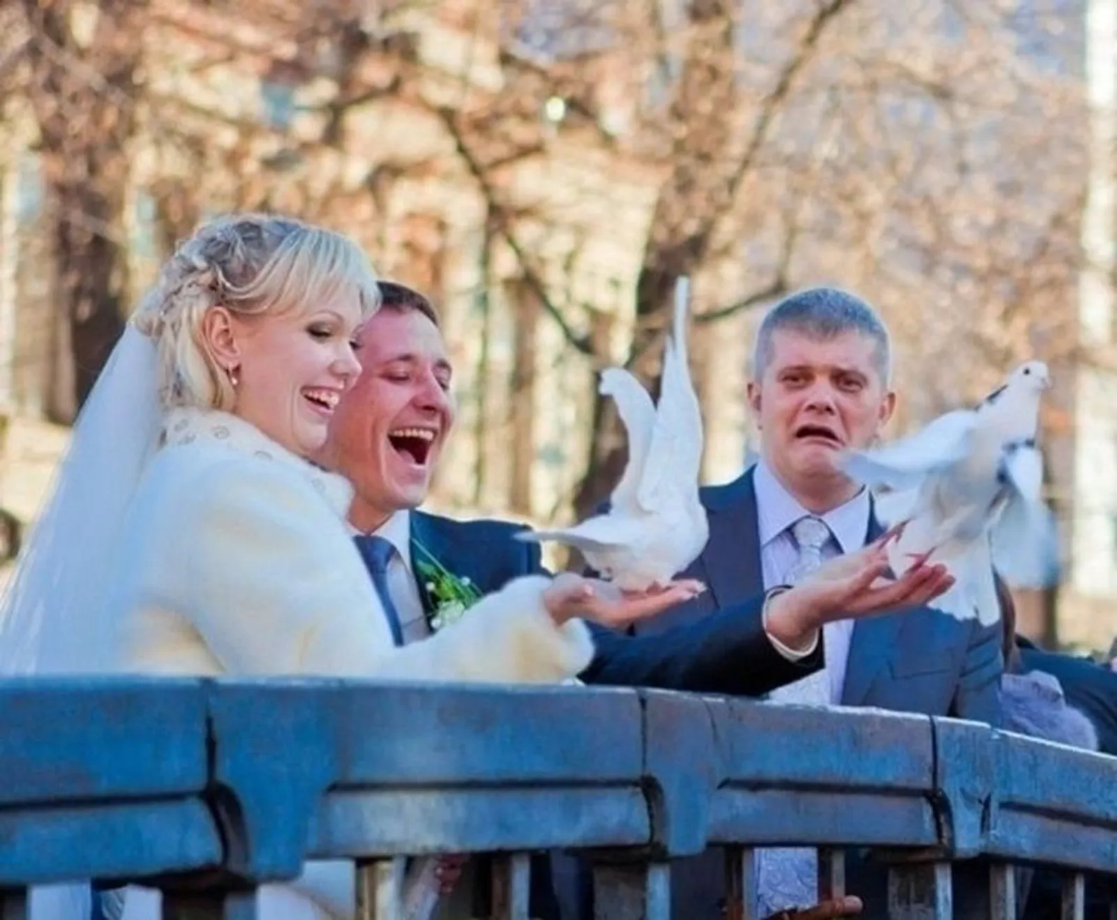 Kocak! Ini 11 Foto Gagal Saat Pernikahan yang Mengocok Perut