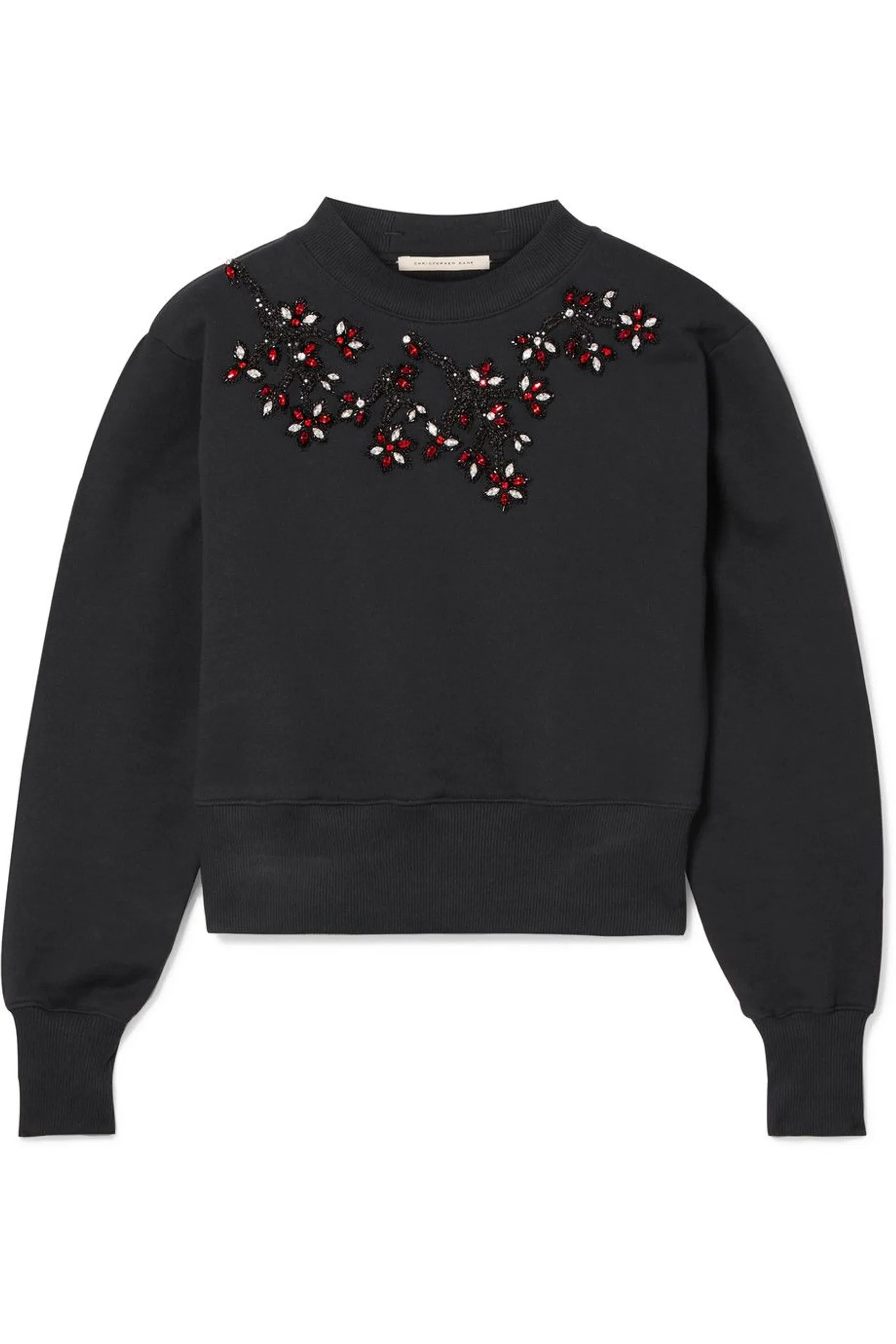 #PopbelaOOTD: Sweater Festive untuk Look yang Playful