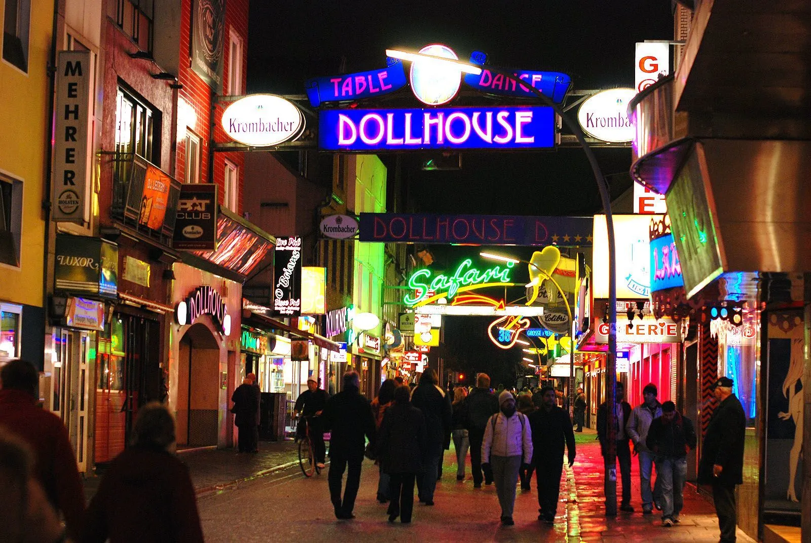 Wisata Khusus Dewasa, Ini 10 Kawasan Prostitusi Paling Ramai di Dunia