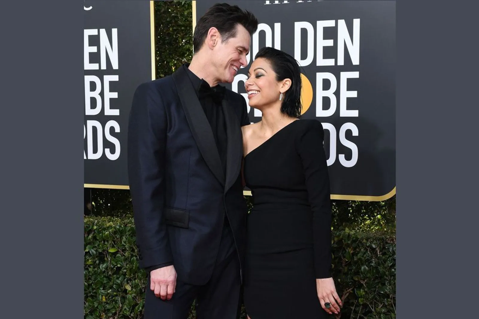 Sweet! 11 Artis Ini Hadiri Golden Globe Awards 2019 Bersama Pasangan
