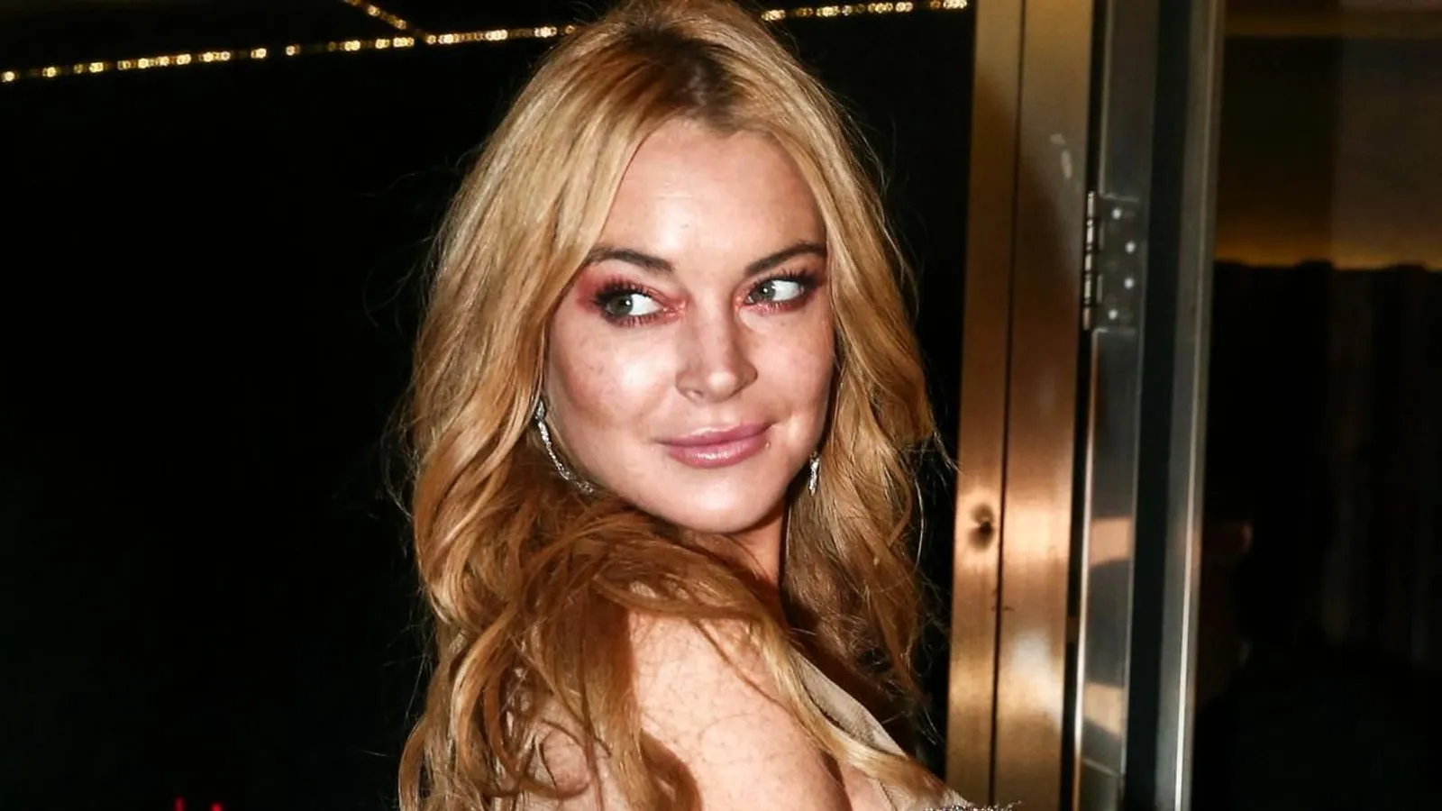 Kini Jadi Bos, Begini Sosok Lindsay Lohan Dimata Para Karyawan