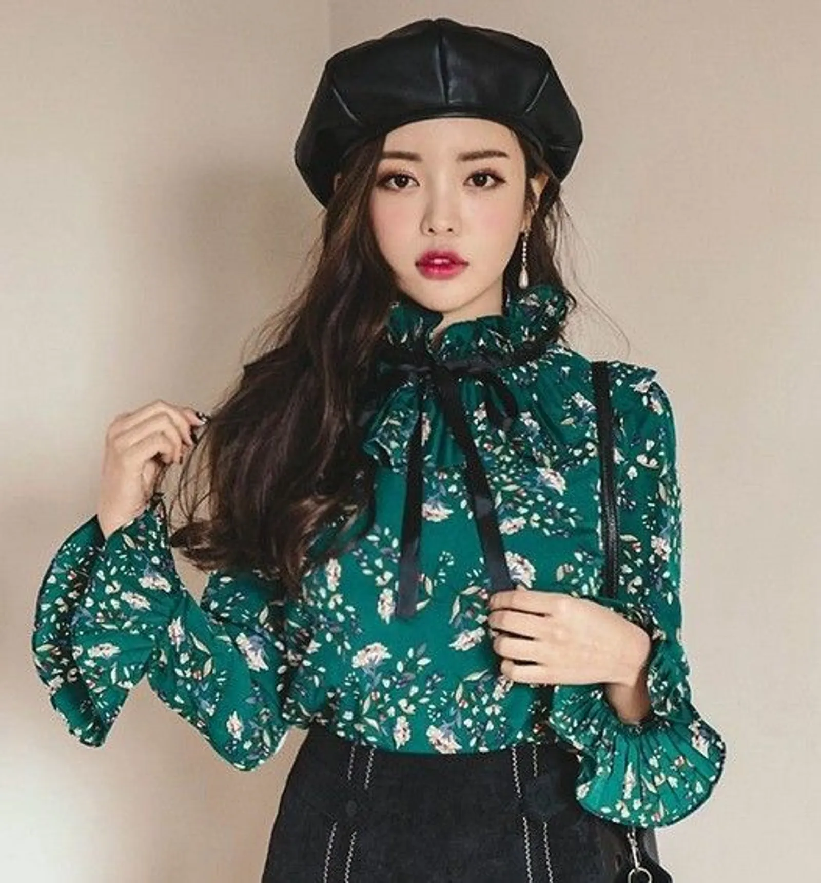 Tiru 5 Style Fashion A la Cewek Korea Ini Biar Keliatan Makin Keren