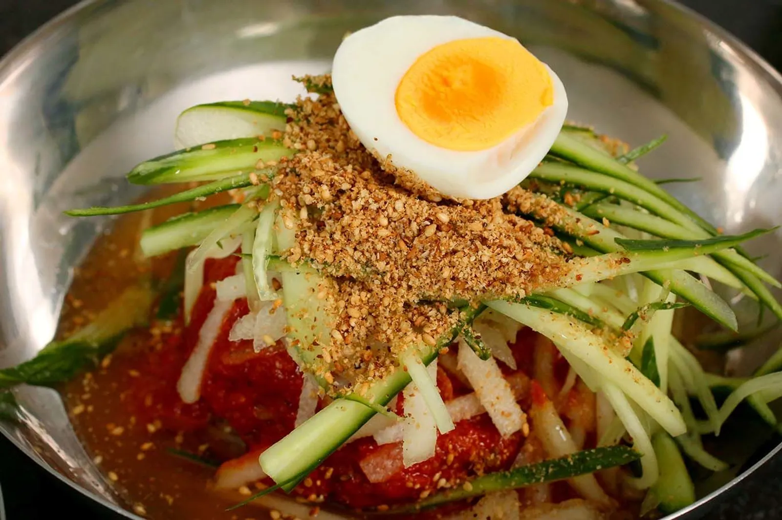 15 Makanan Korea Selatan yang Wajib Kamu Coba Seperti di Drama Korea