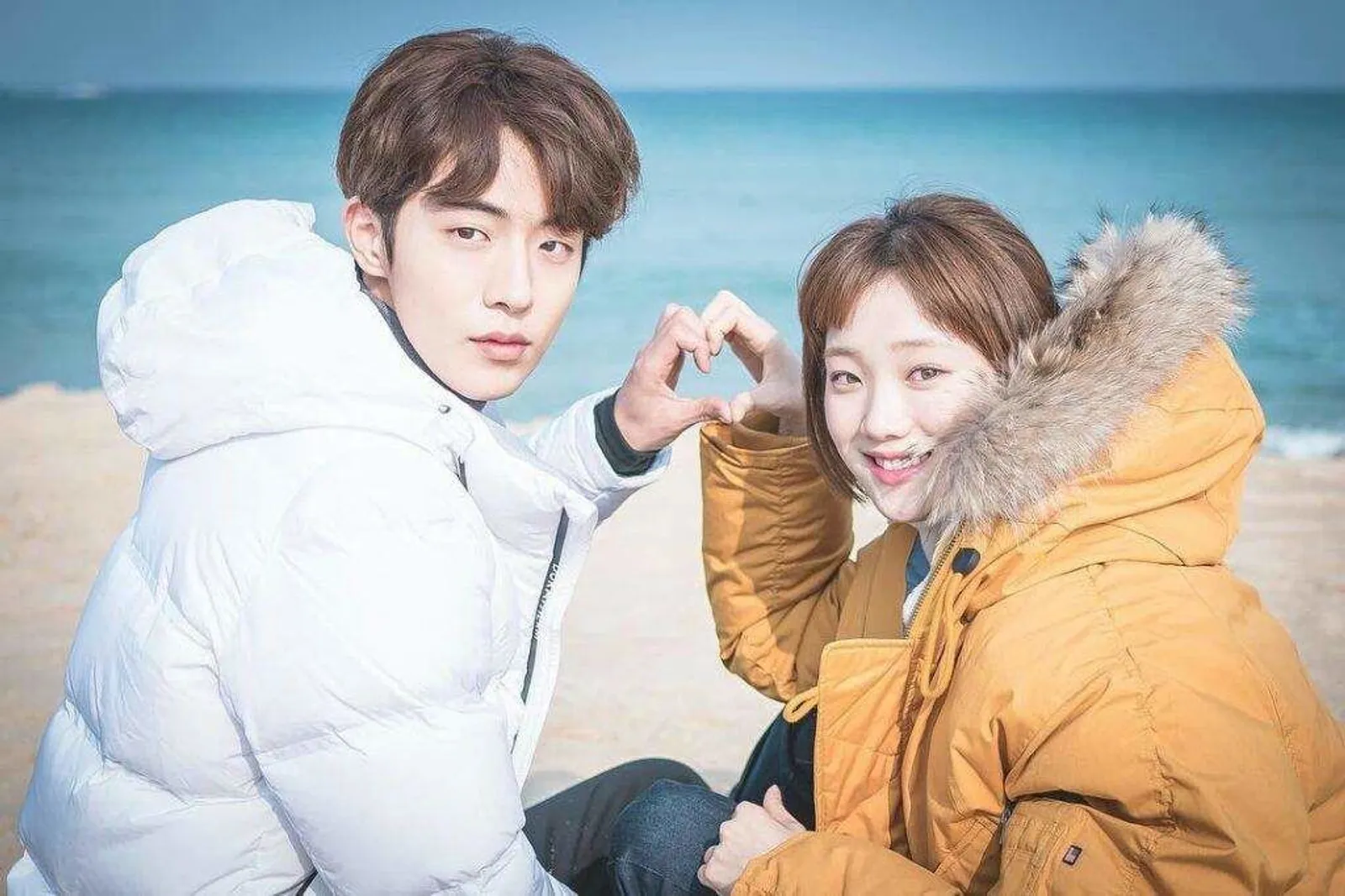 Romantis Banget, Coba 5 Ide Kencan Seru a la Drama Korea Ini Yuk!