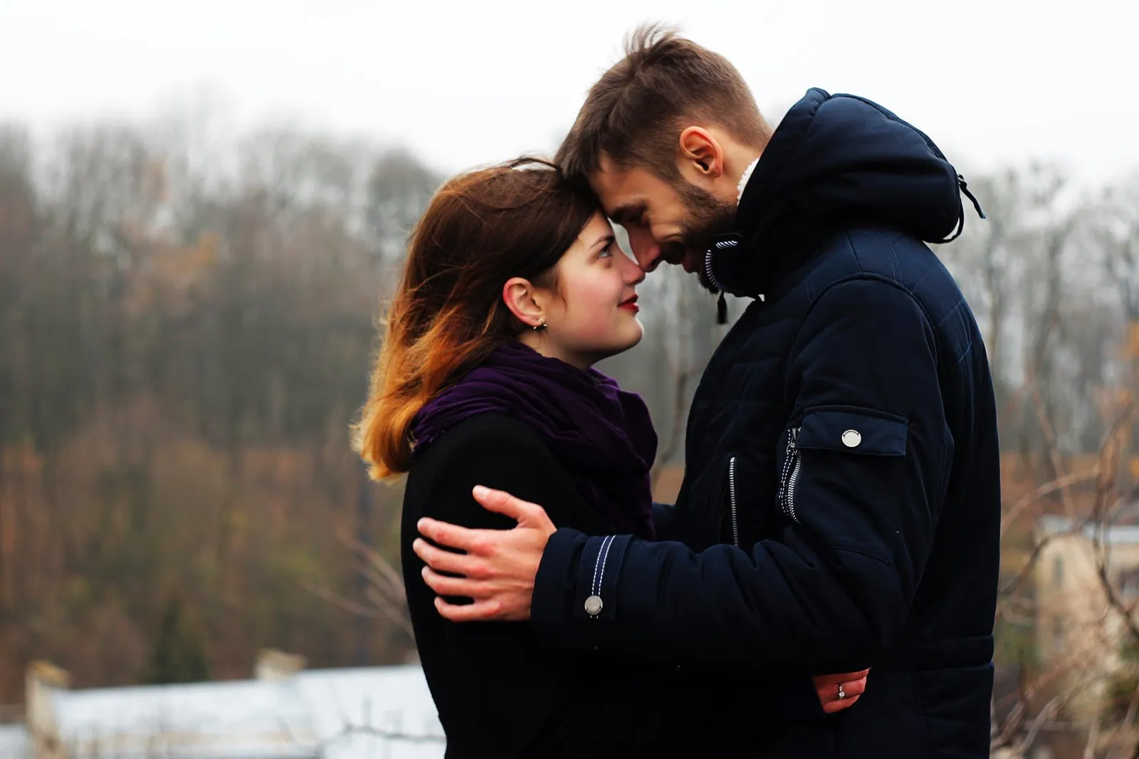 Tetap Mesra, Ini 13 Tips Menjalani Long Distance Marriage