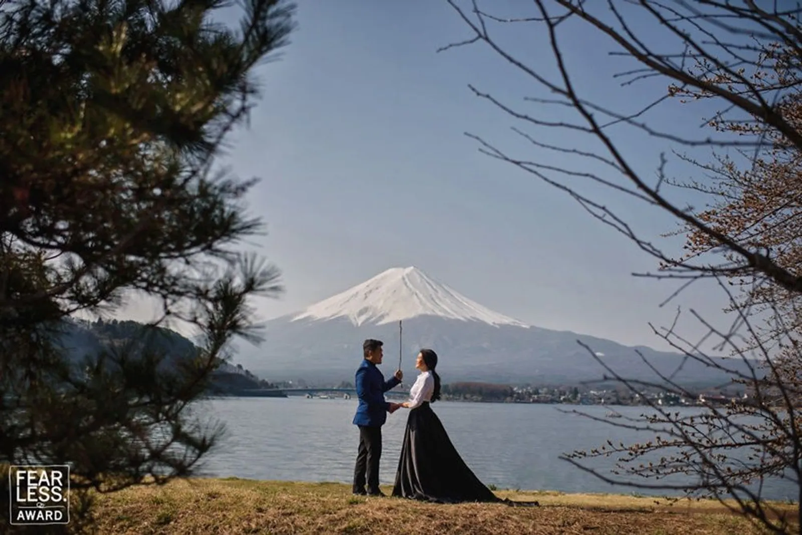 Dari Tawa Hingga Haru, Ini 15 Foto Pernikahan Terbaik di Tahun 2018 